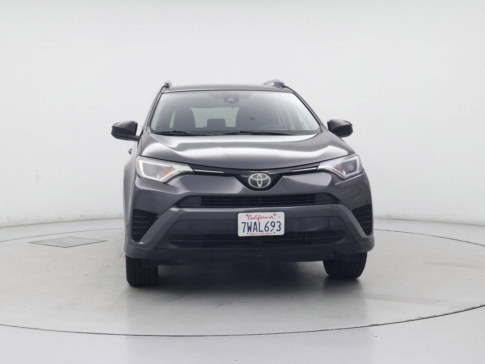 2017 Toyota RAV4 LE - Photo 6
