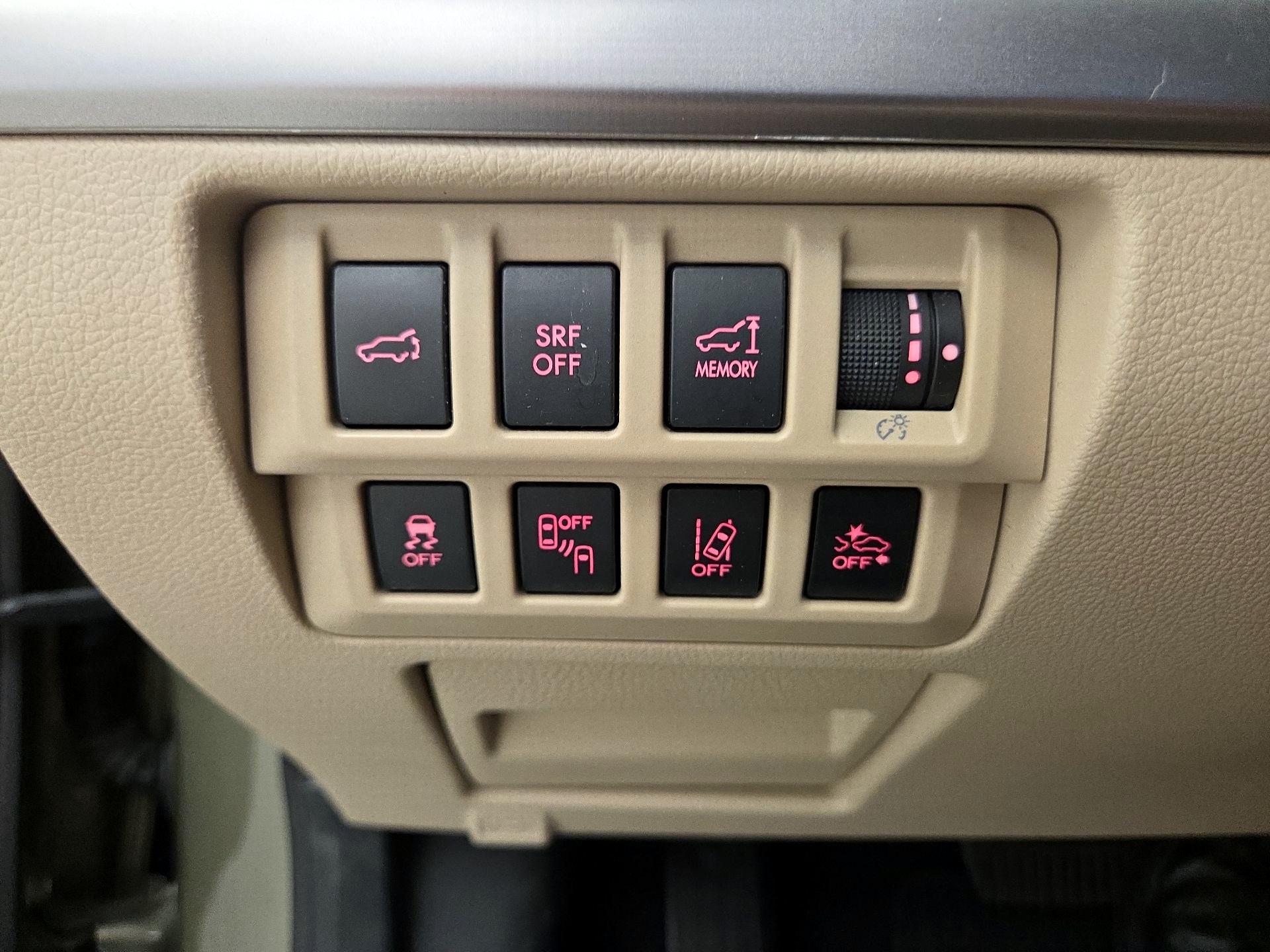 Thumbnail: 2015 Subaru Outback - 13