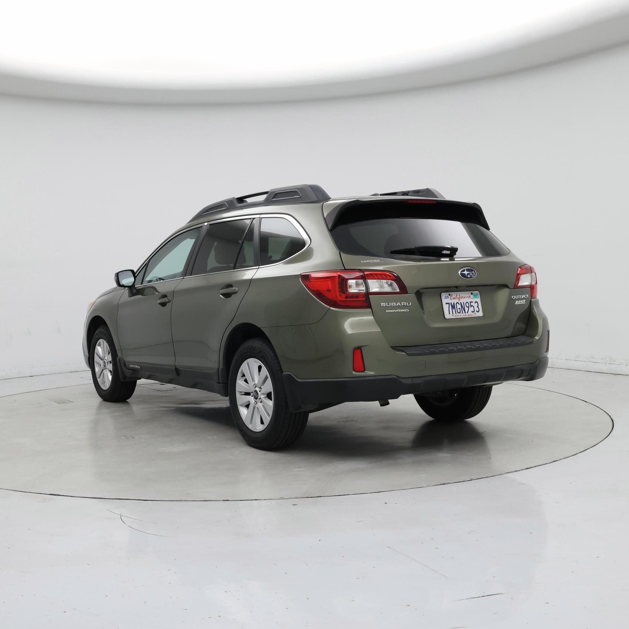 Thumbnail: 2015 Subaru Outback - 2