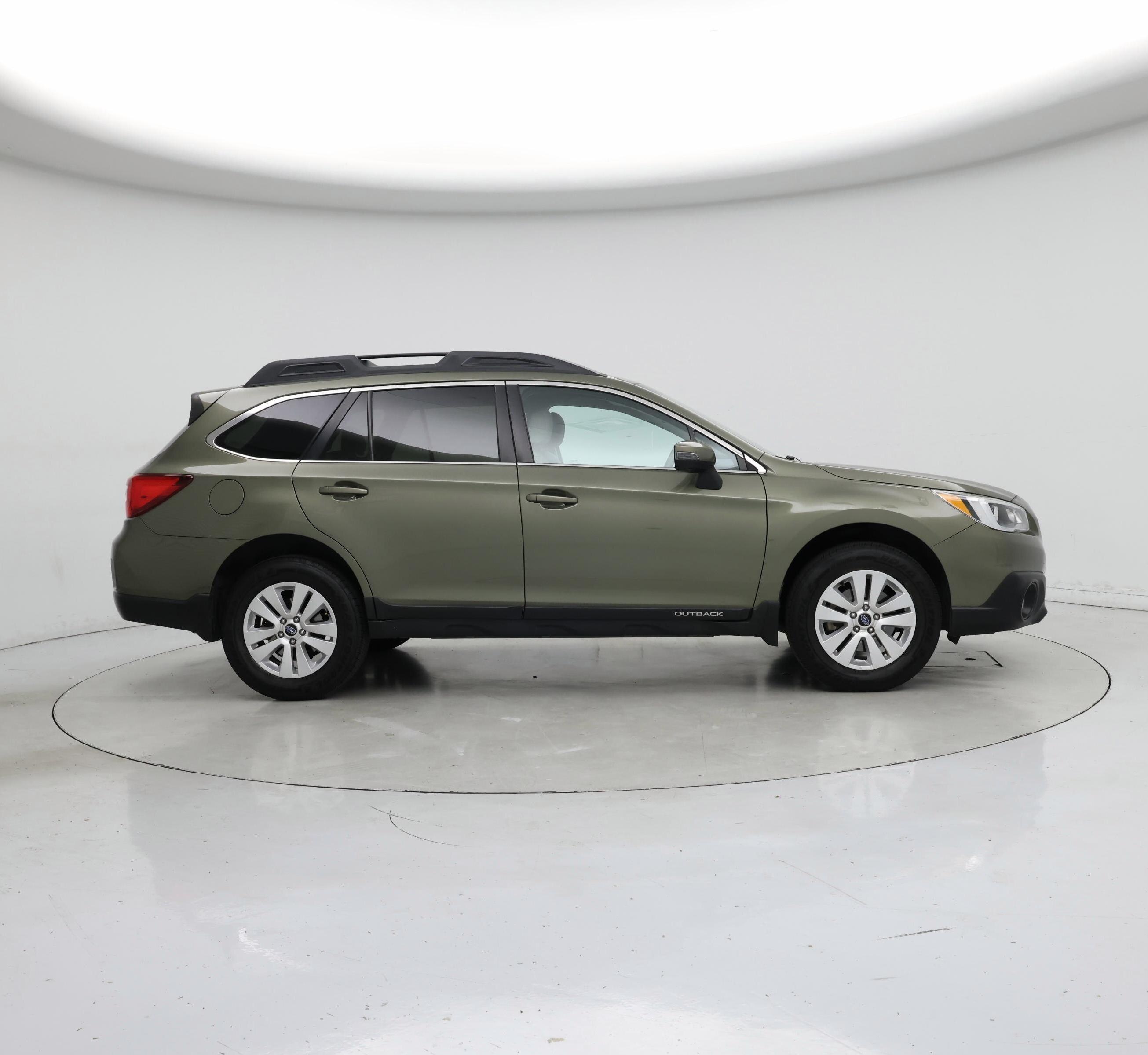 Thumbnail: 2015 Subaru Outback - 7