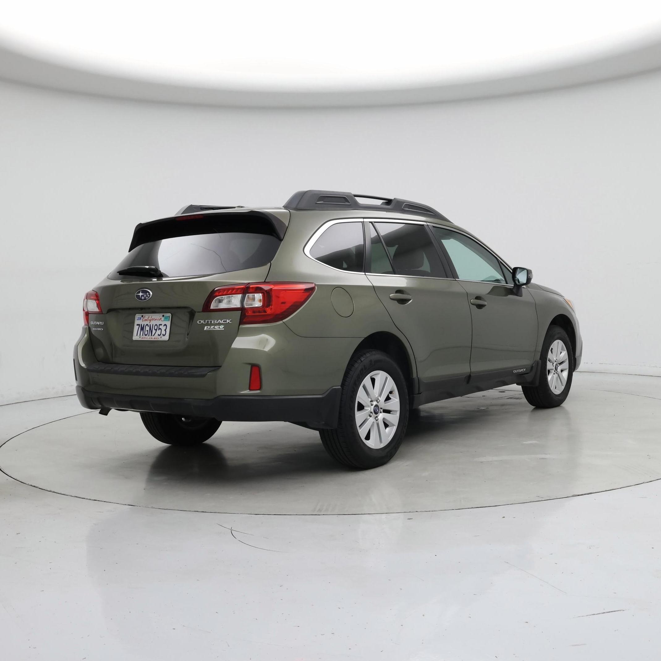 Thumbnail: 2015 Subaru Outback - 8