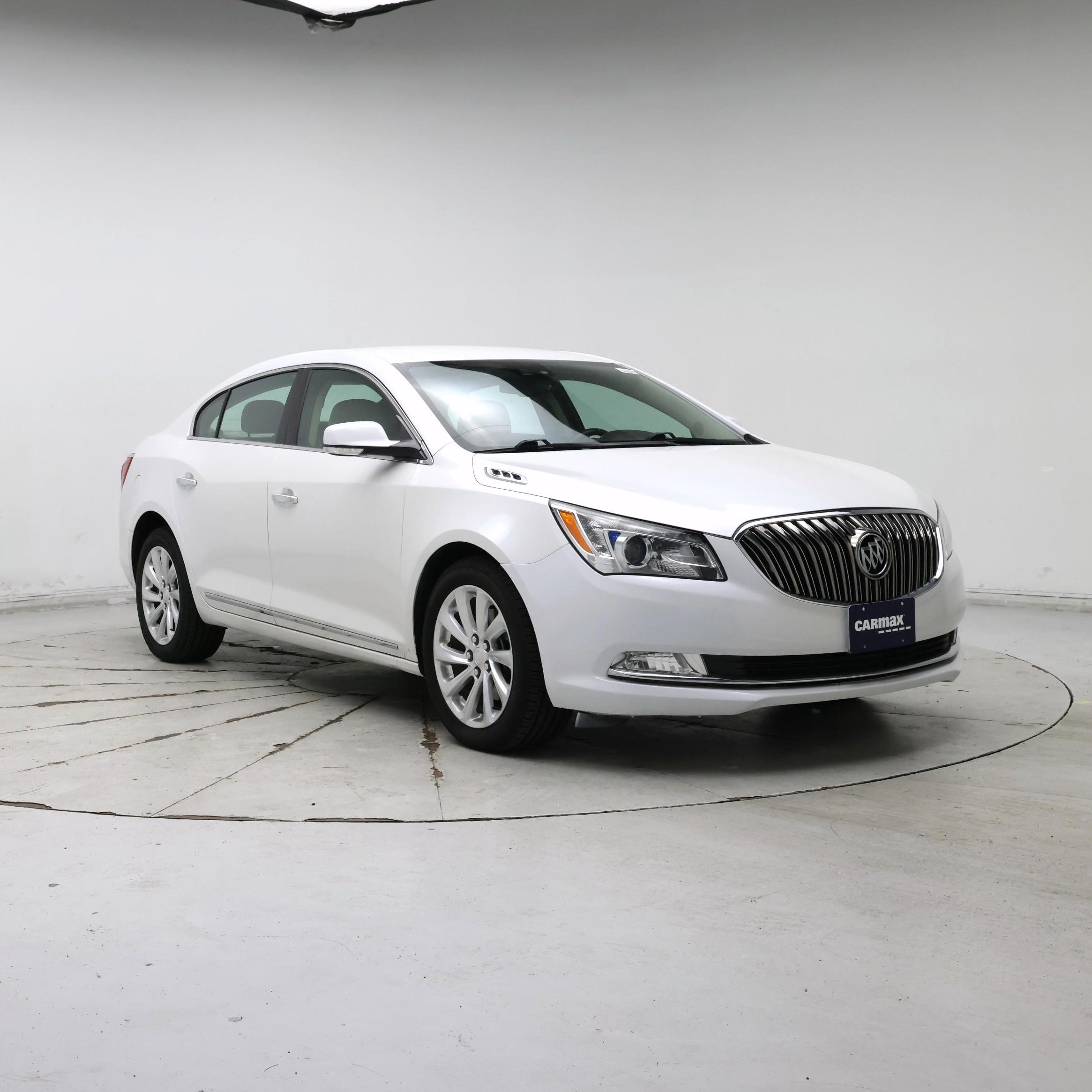 White 2016 Buick LaCrosse Leather FWD Sedan Front-Wheel Drive Automatic
