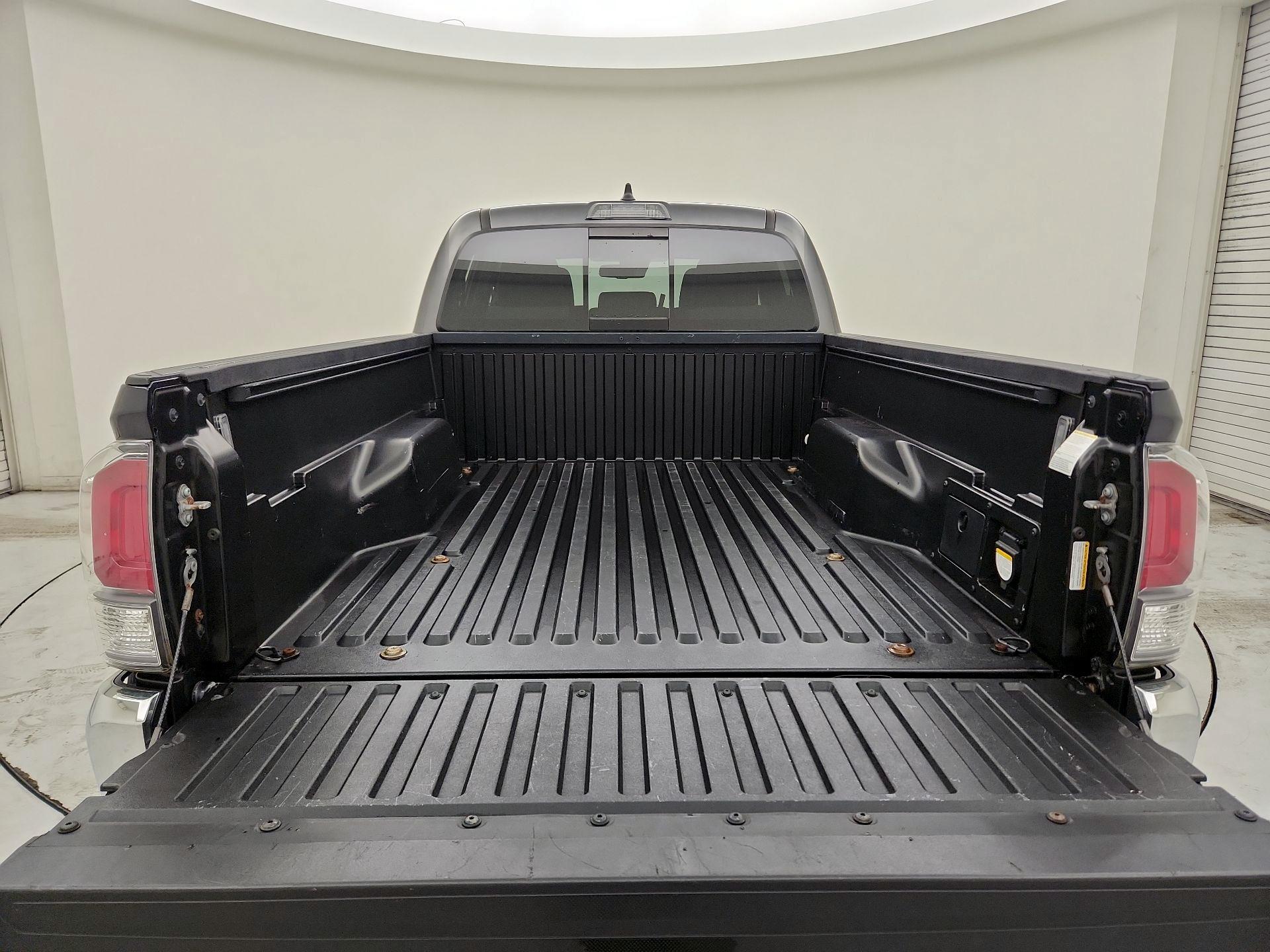 Thumbnail: 2023 Toyota Tacoma - 18