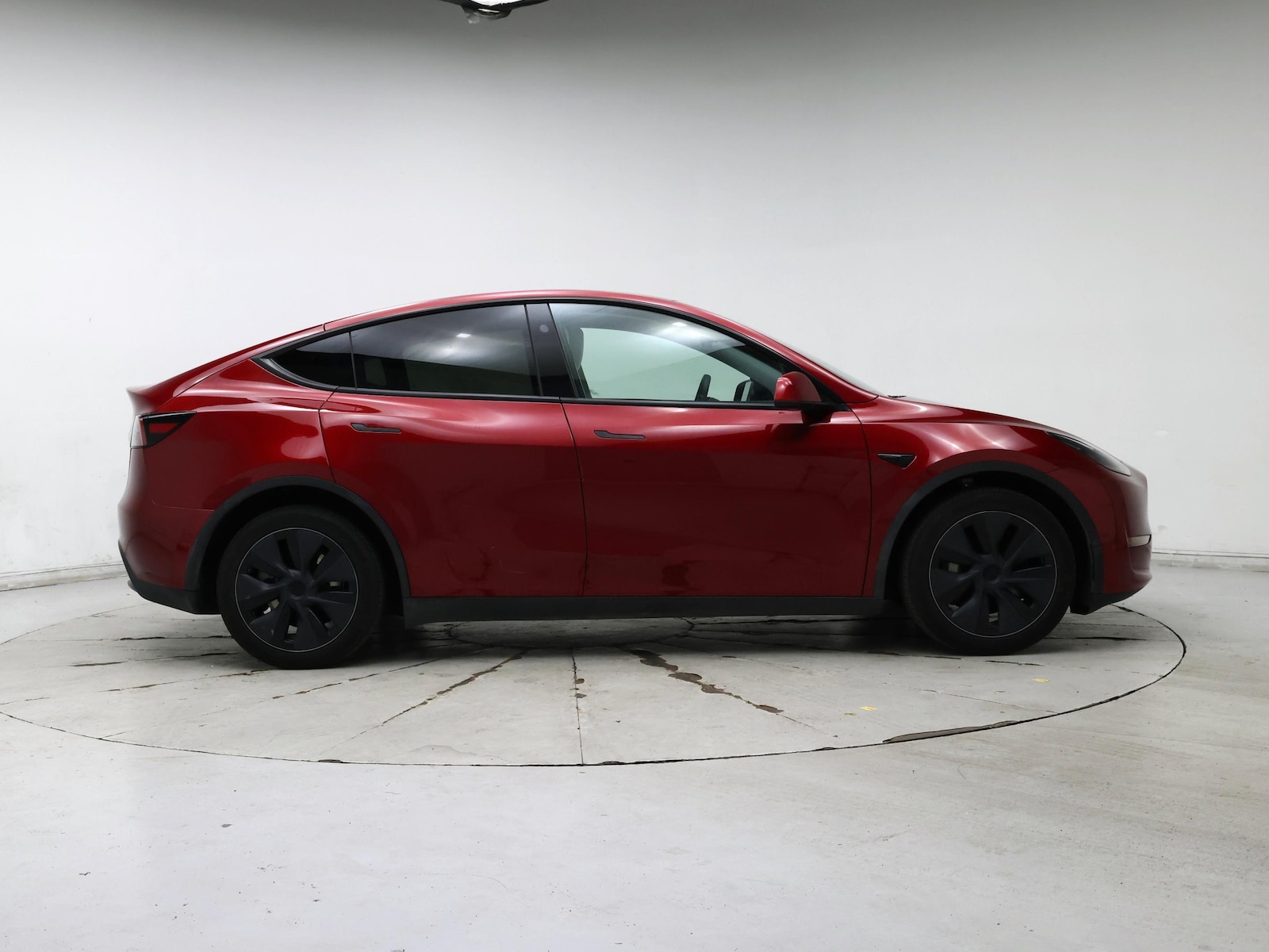 2024 Tesla Model Y Long Range - Photo 8