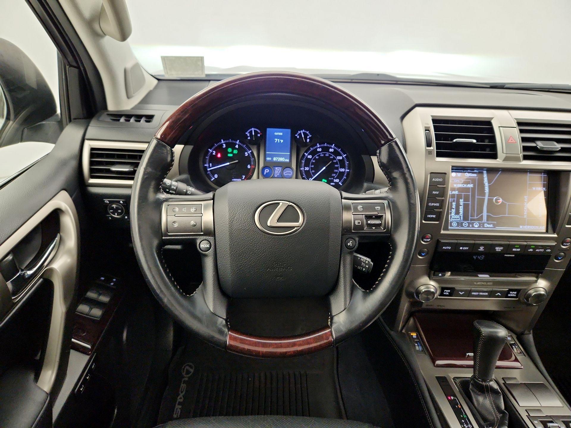 Thumbnail: 2017 Lexus GX - 10