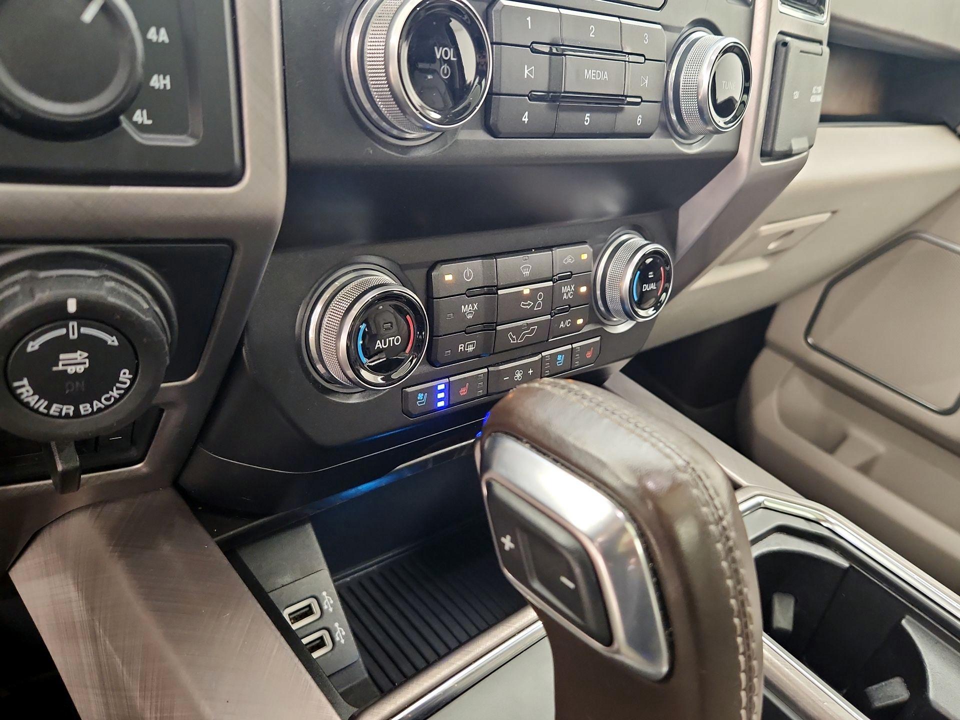 Thumbnail: 2019 Ford F-150 - 17