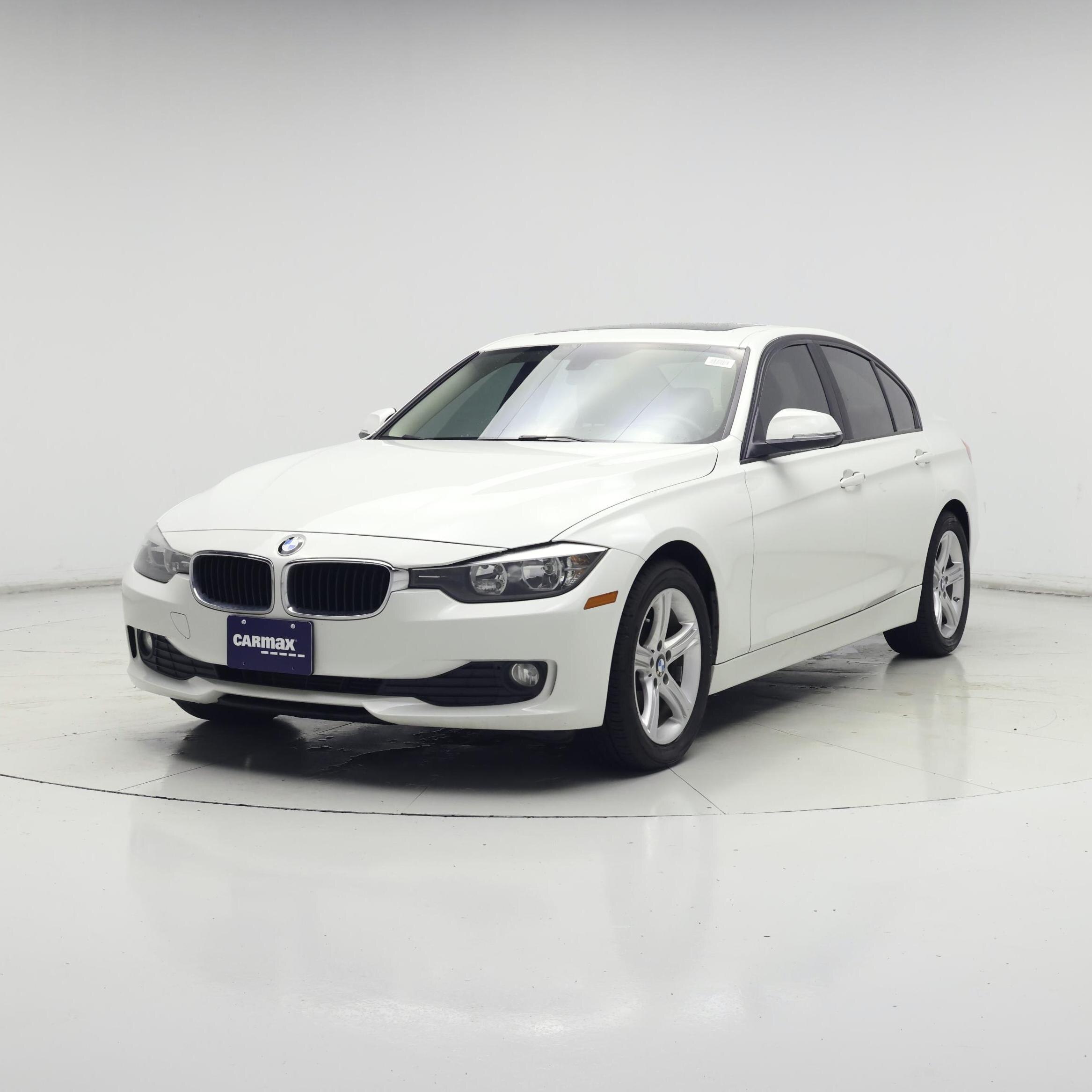 Thumbnail: 2015 BMW 3 Series - 4