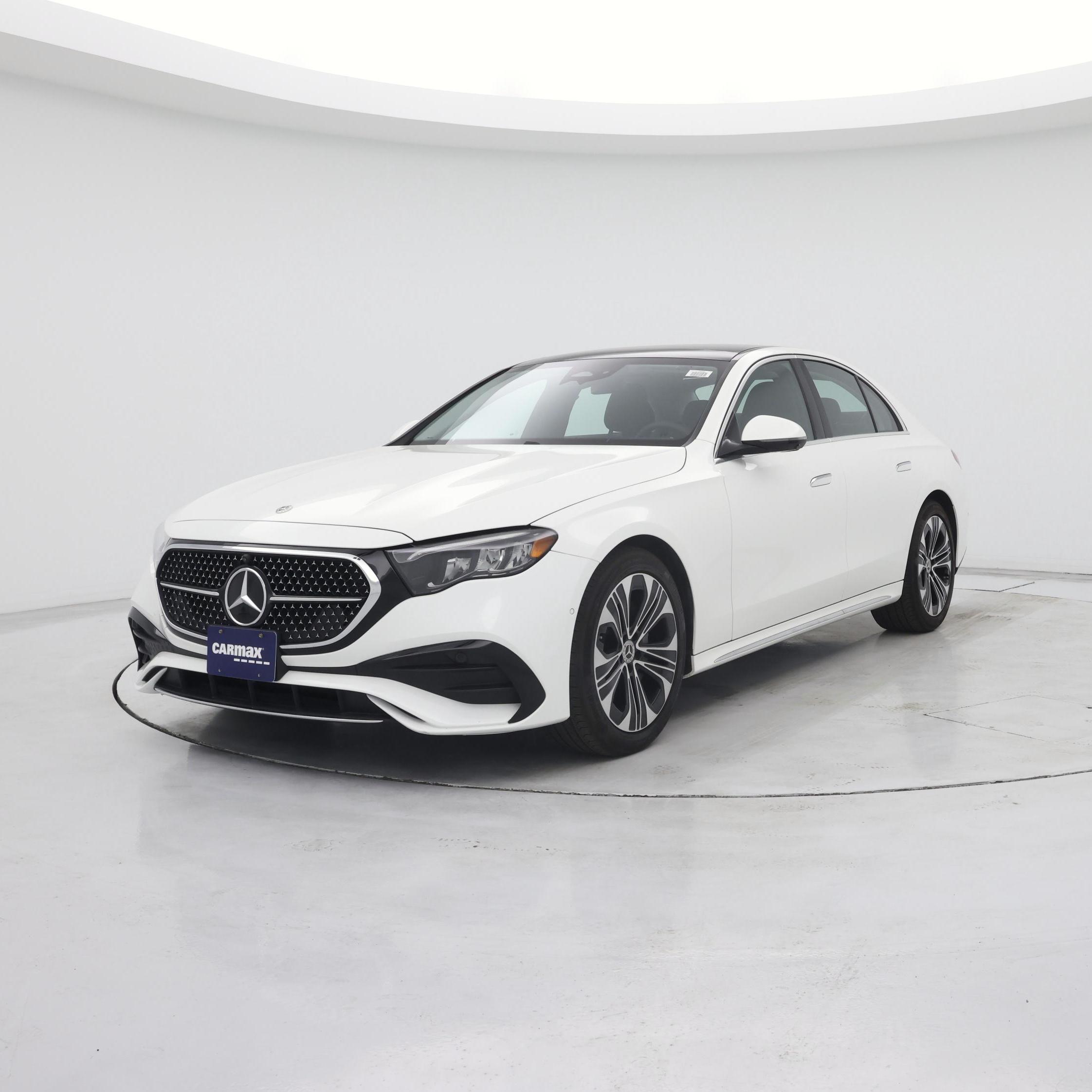 Thumbnail: 2024 Mercedes-Benz E-Class - 4