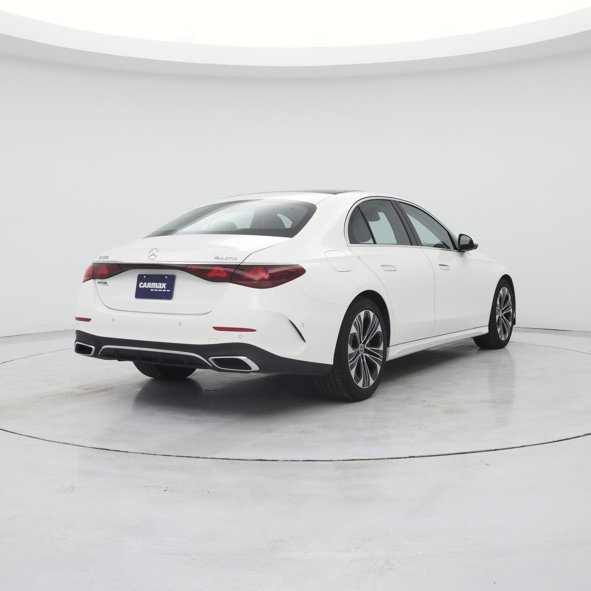 Thumbnail: 2024 Mercedes-Benz E-Class - 8