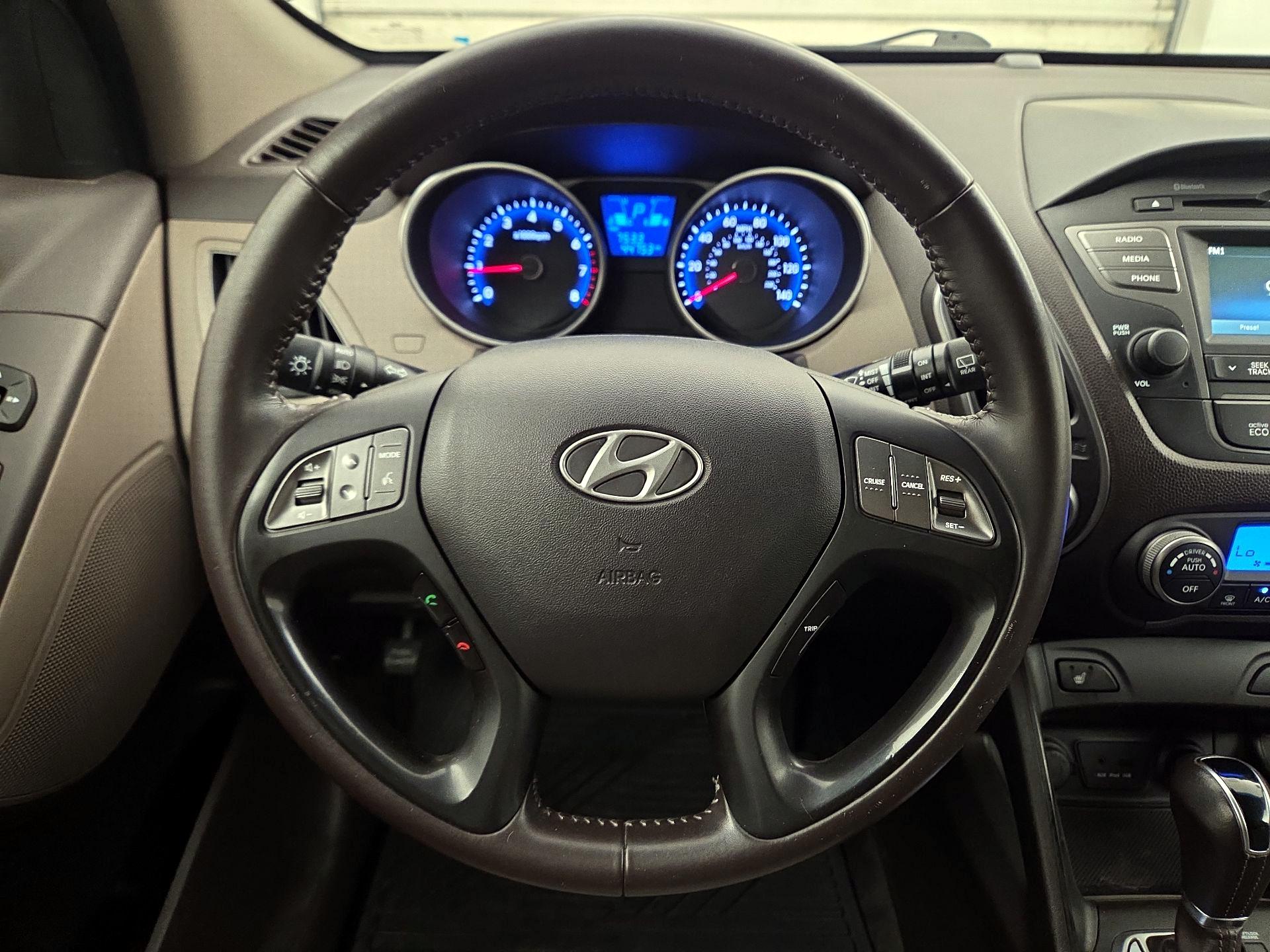 Thumbnail: 2014 Hyundai Tucson - 10