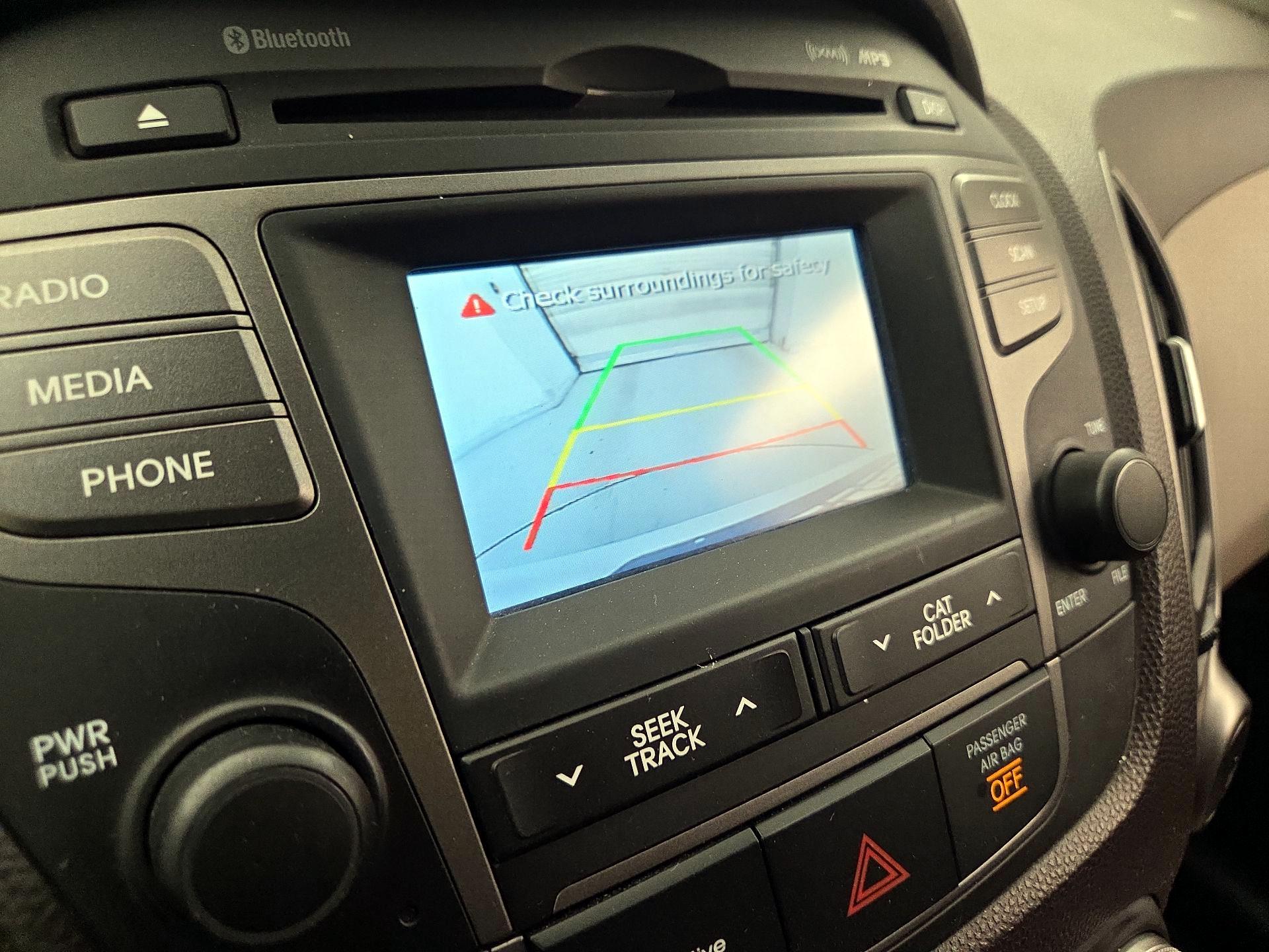 Thumbnail: 2014 Hyundai Tucson - 14