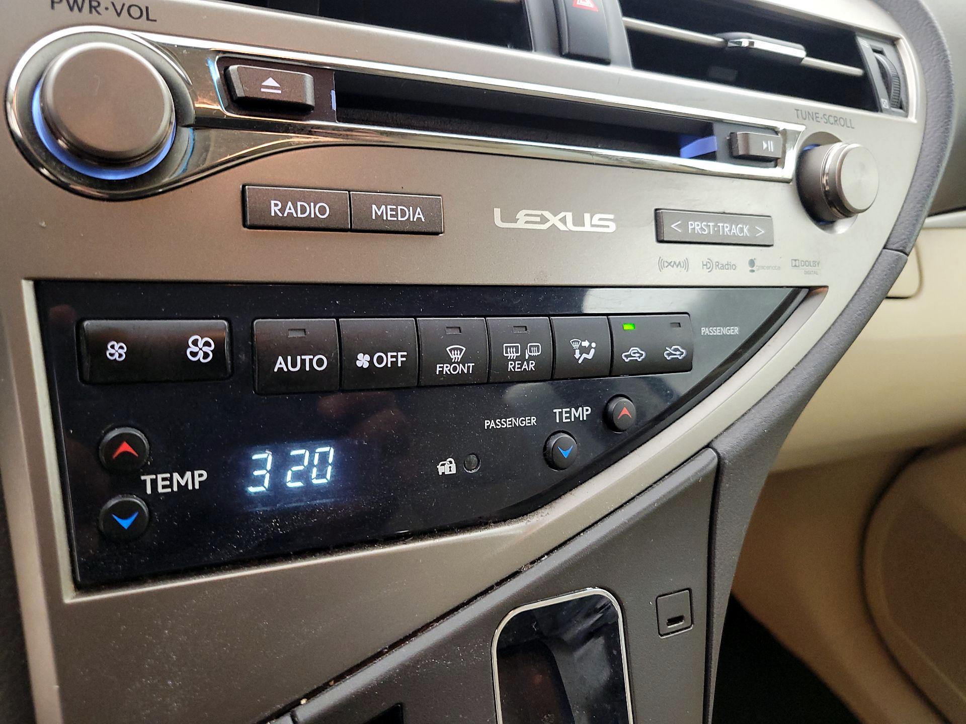 Thumbnail: 2015 Lexus RX - 14