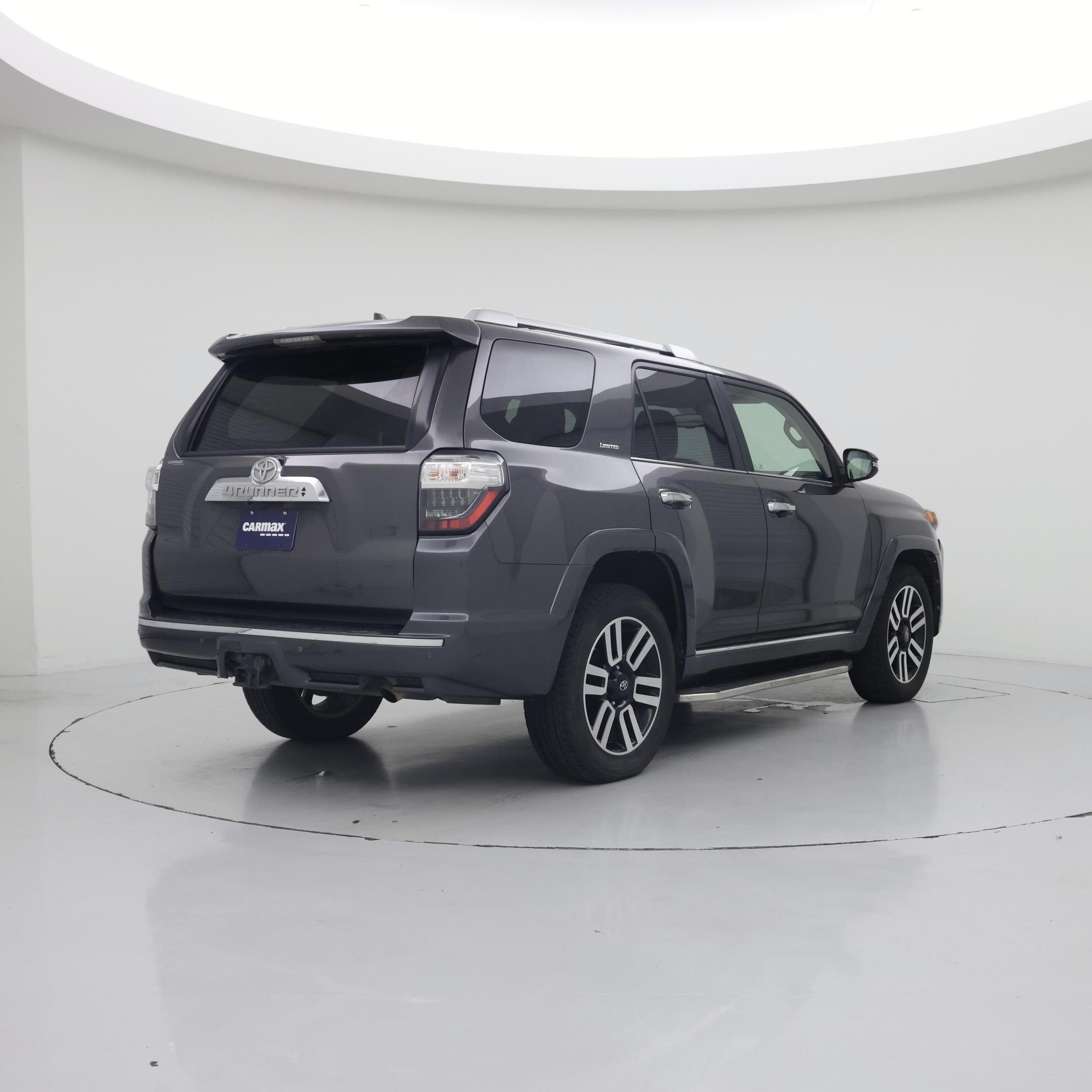 Thumbnail: 2016 Toyota 4Runner - 8
