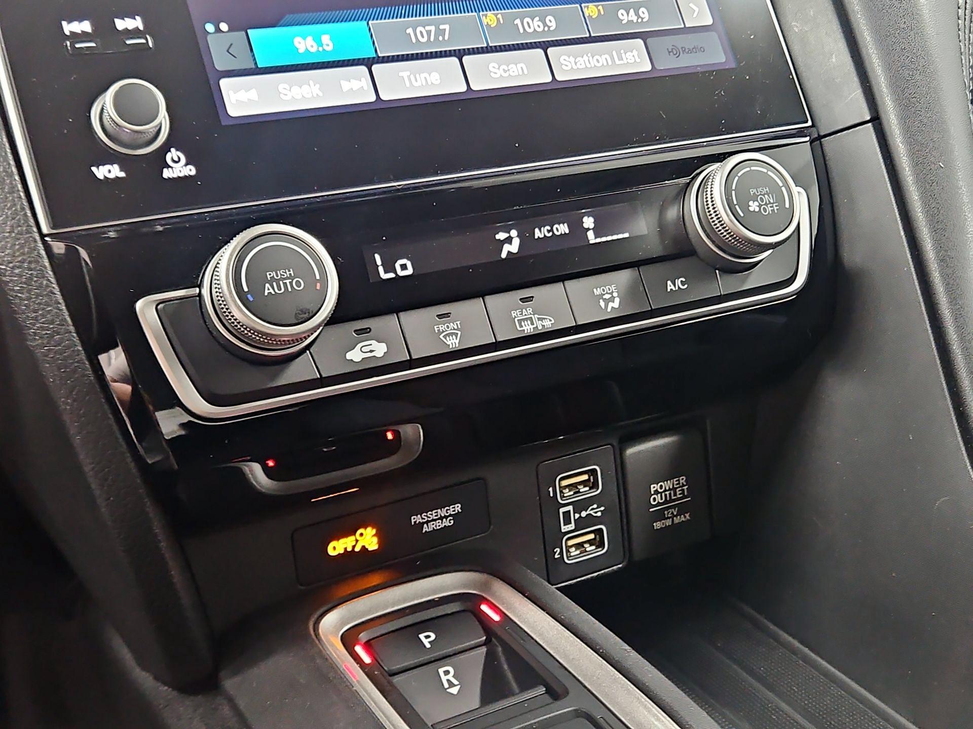 Thumbnail: 2019 Honda Insight - 16