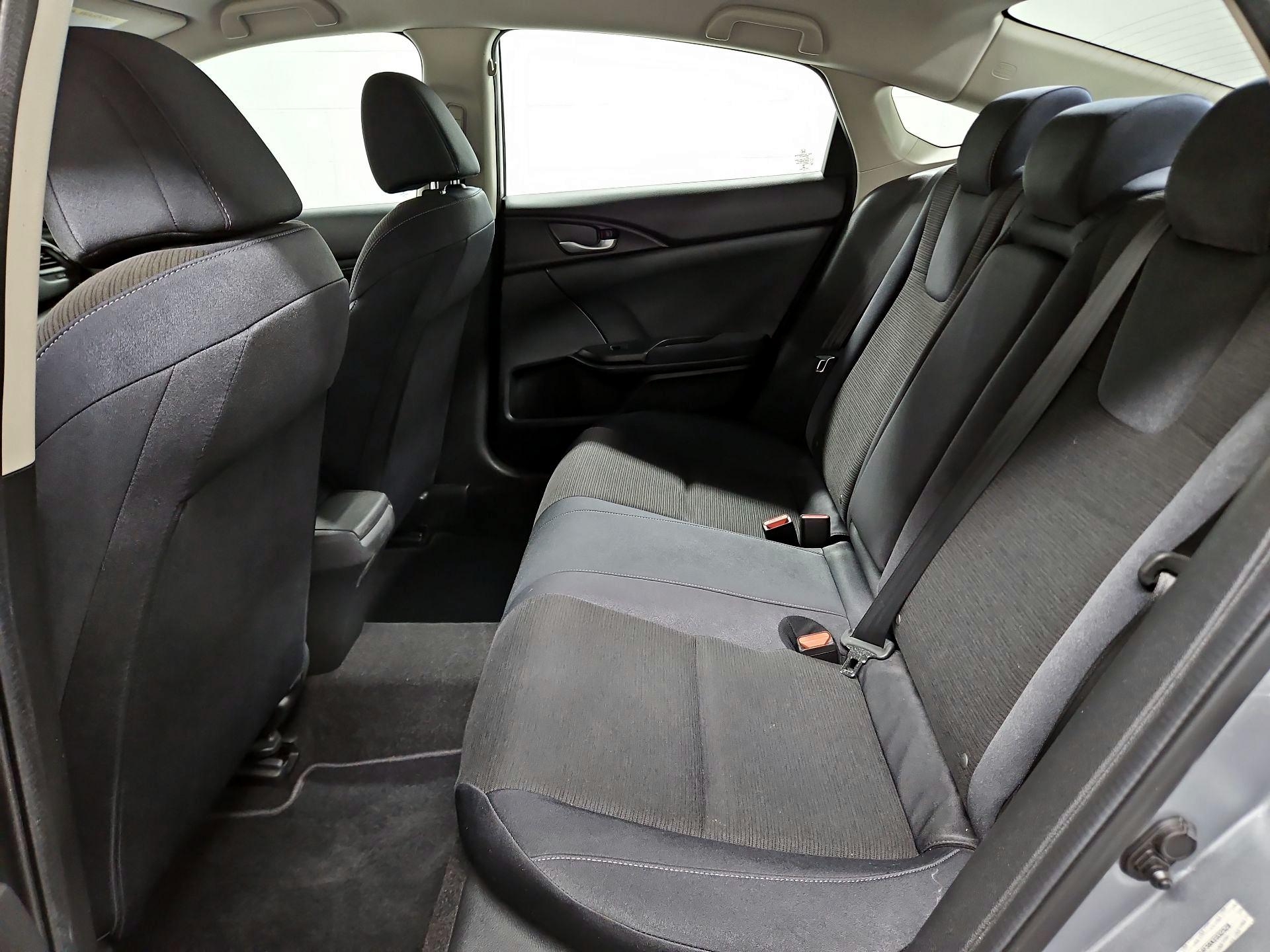 Thumbnail: 2019 Honda Insight - 19