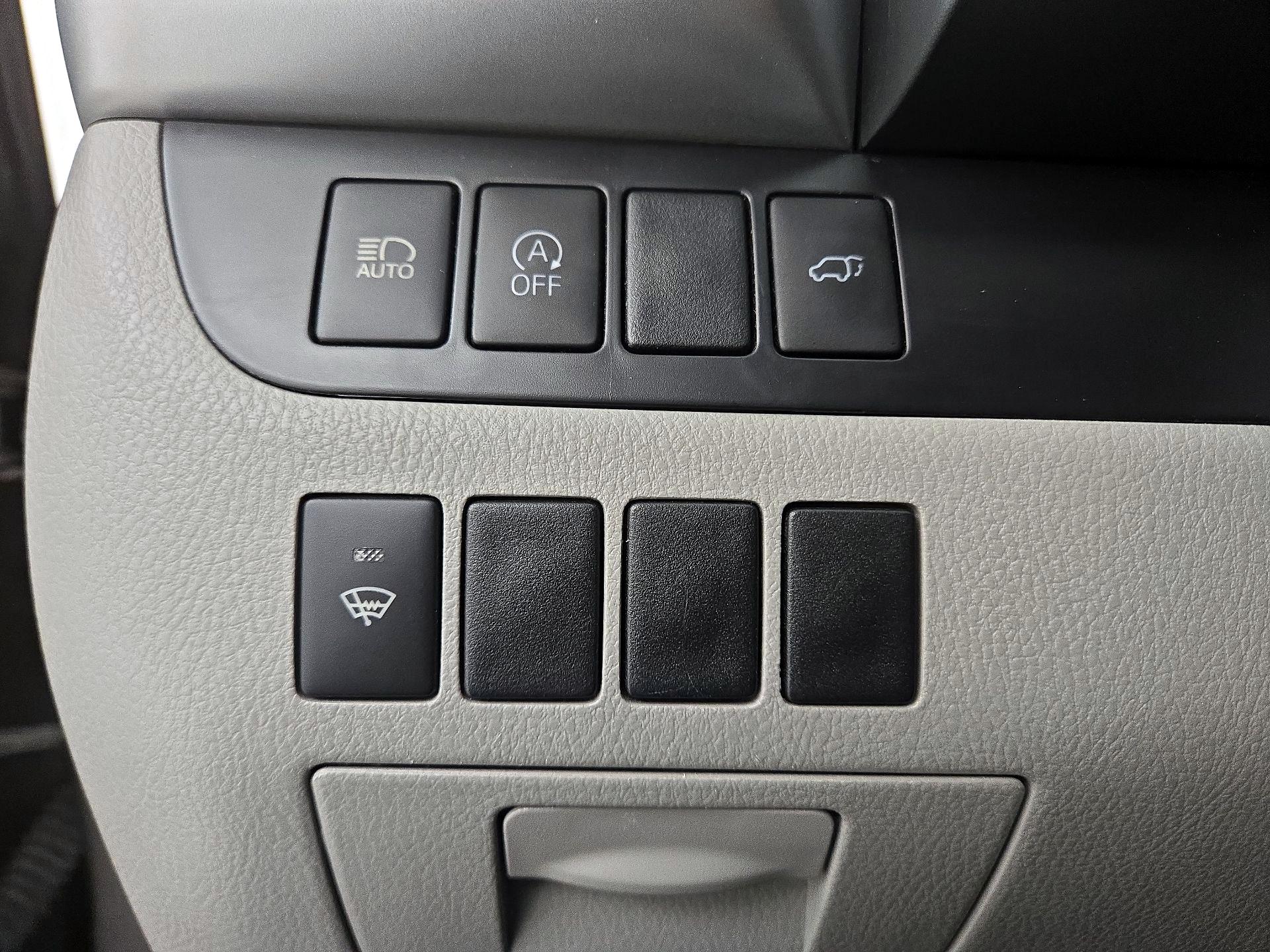 Thumbnail: 2019 Toyota Highlander - 13