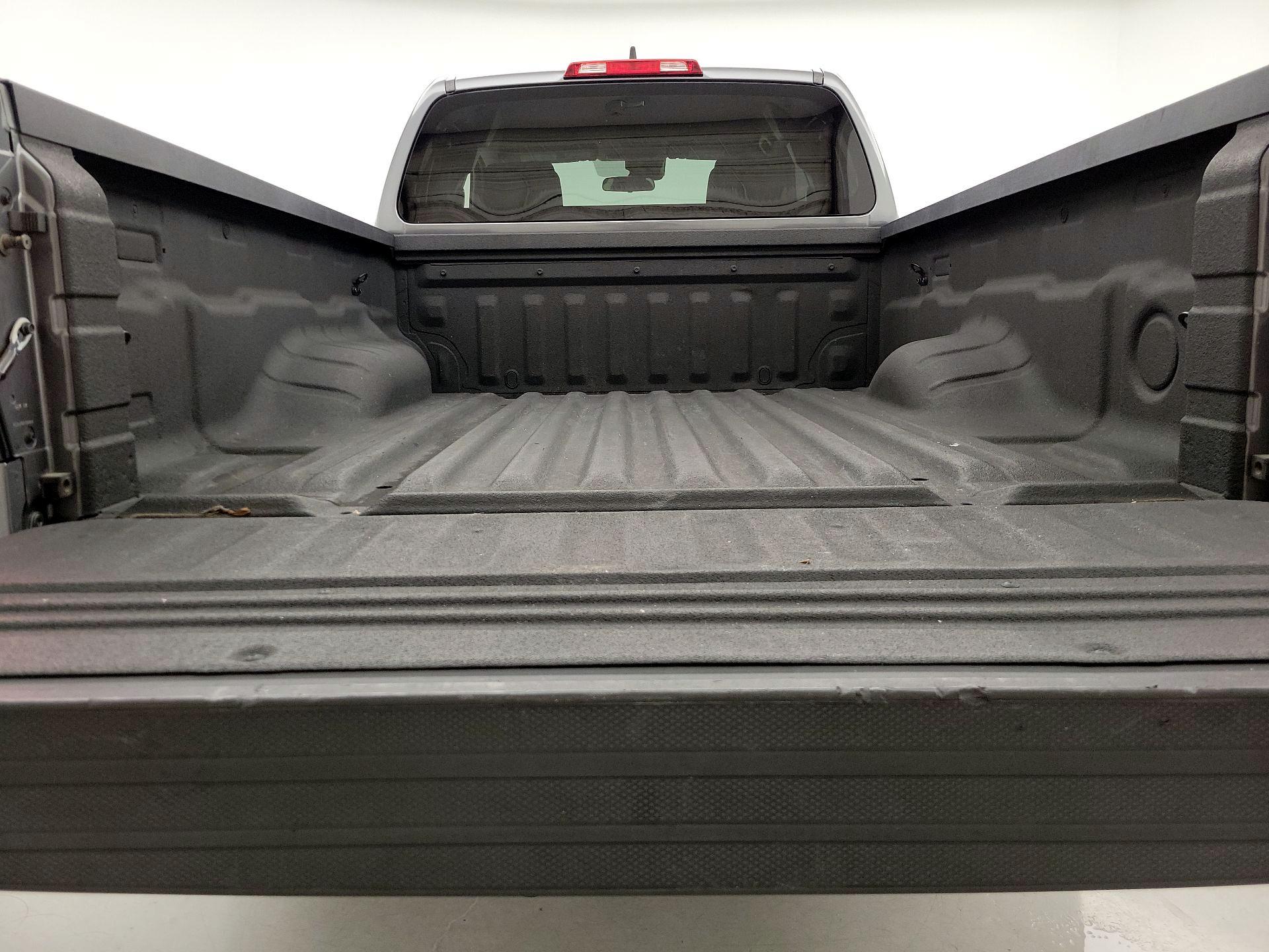 Thumbnail: 2022 Nissan Frontier - 20