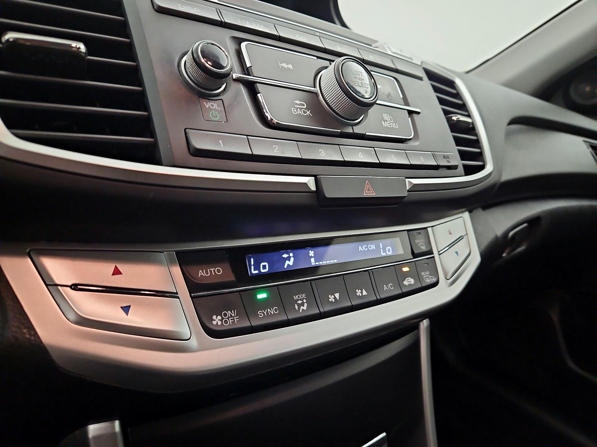 Thumbnail: 2014 Honda Accord - 16