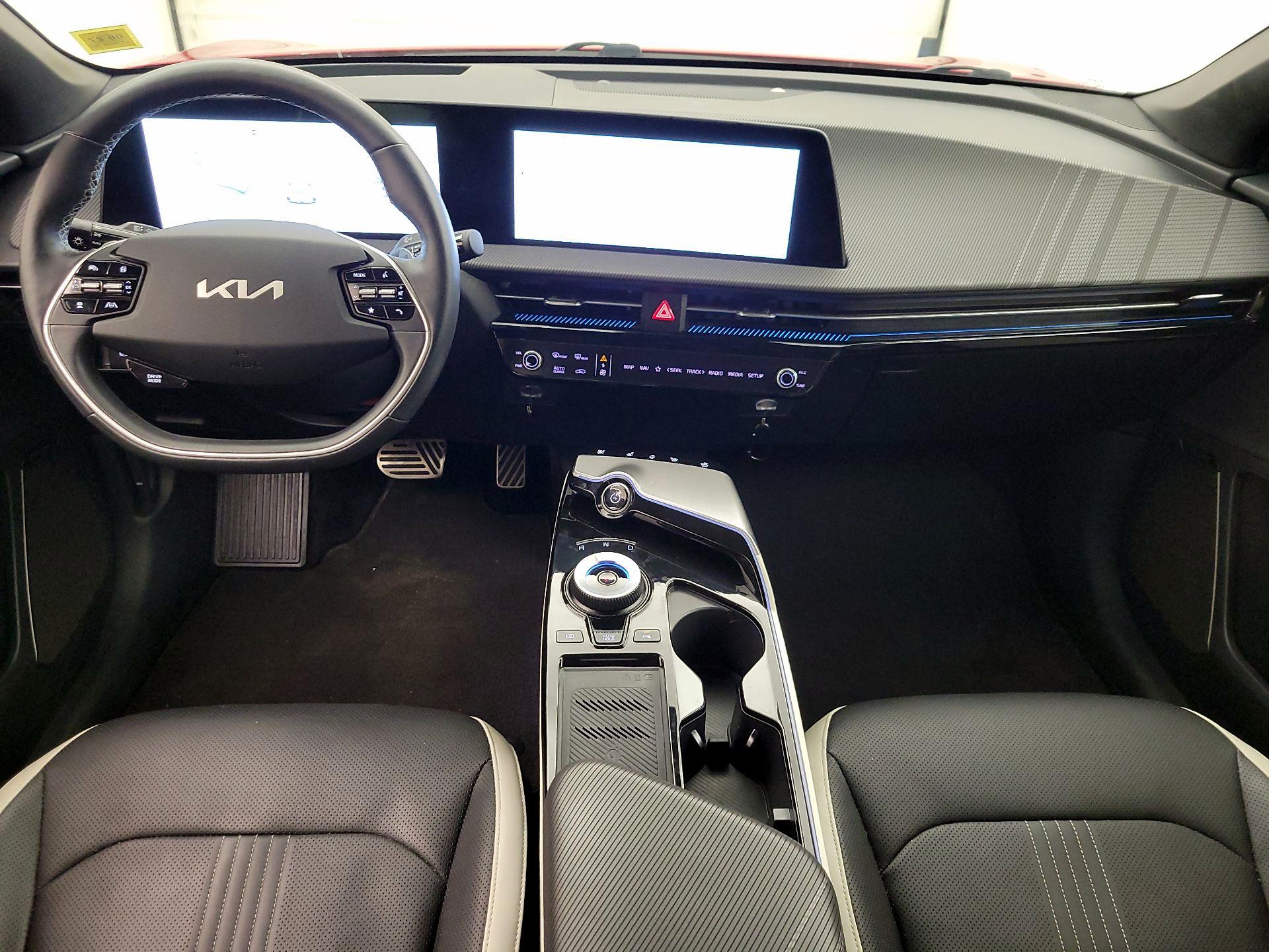Thumbnail: 2023 Kia EV6 - 9