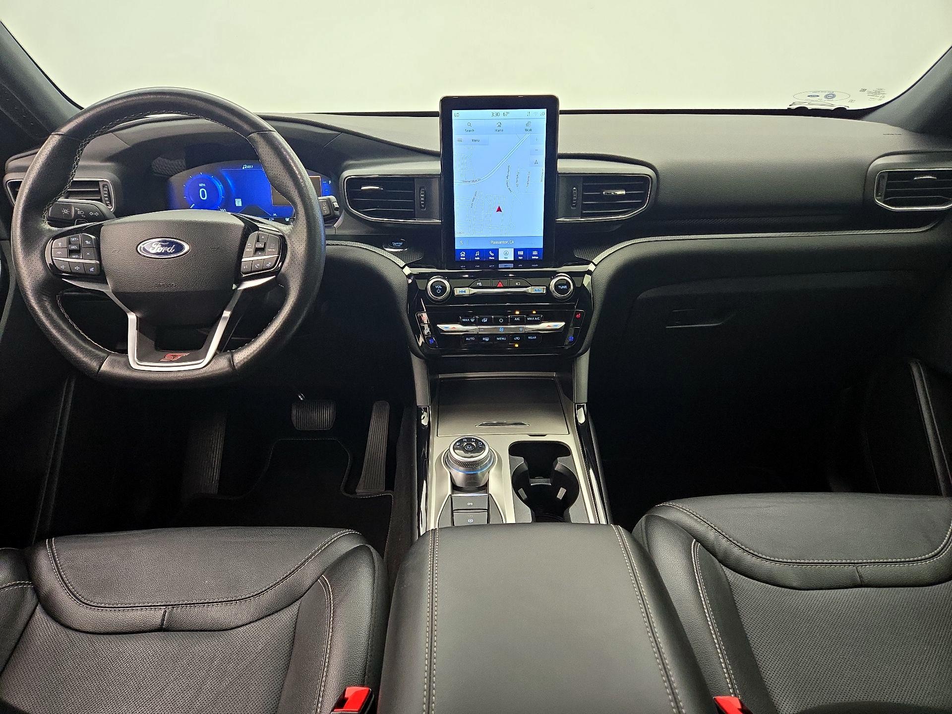 Thumbnail: 2022 Ford Explorer - 9