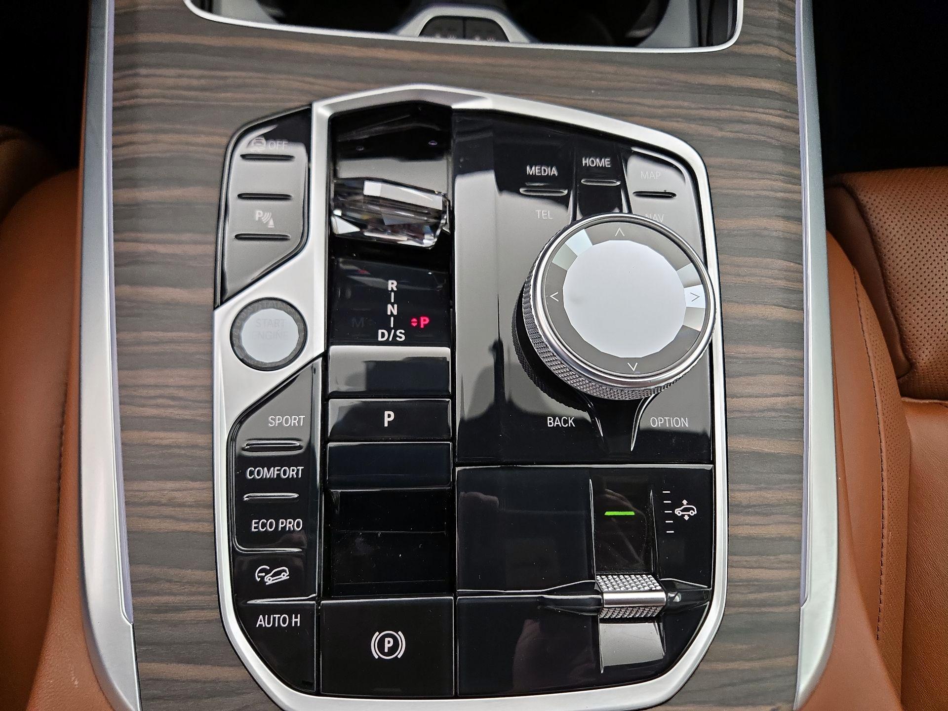 Thumbnail: 2023 BMW X7 - 18
