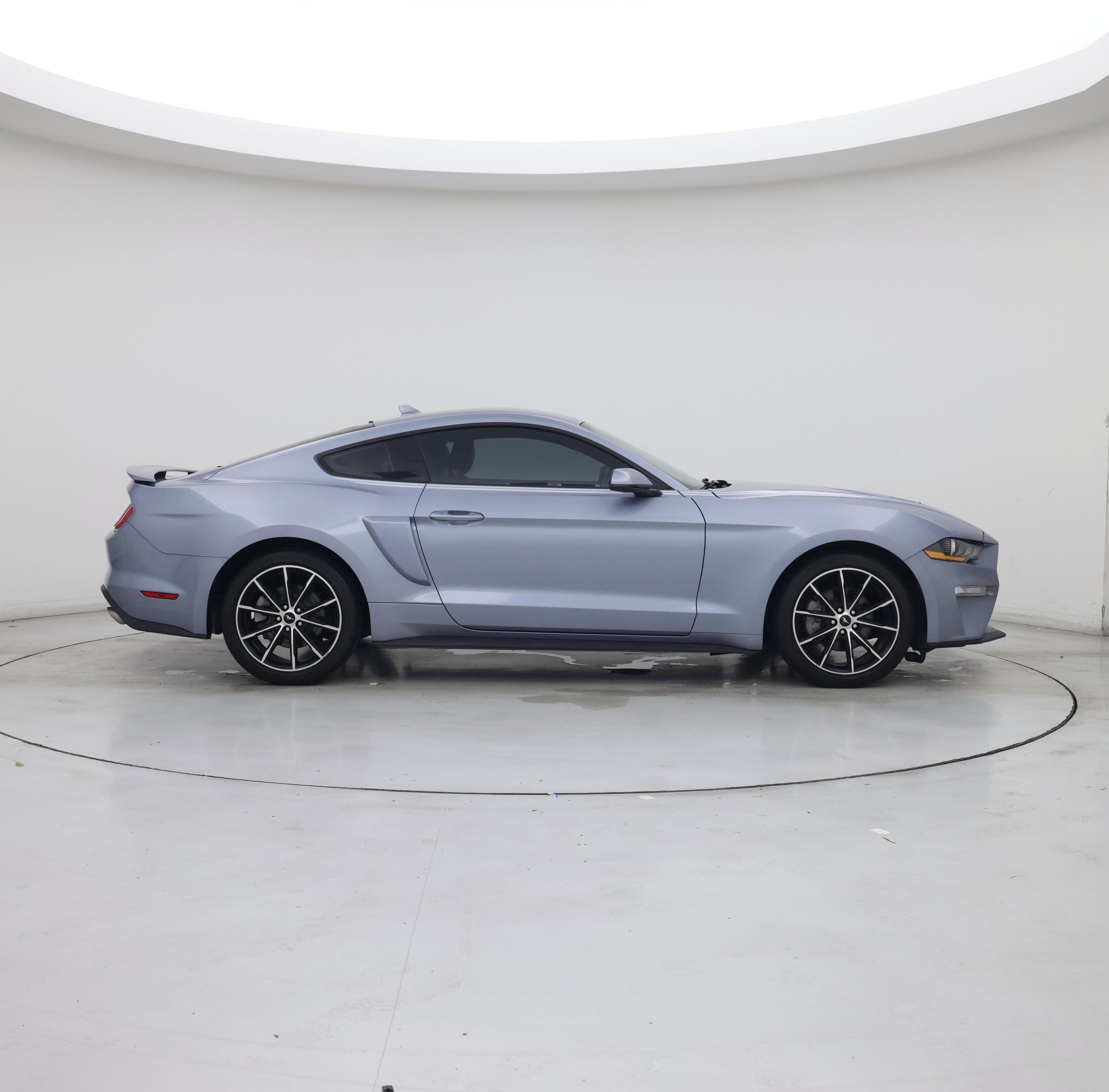 Thumbnail: 2022 Ford Mustang - 7