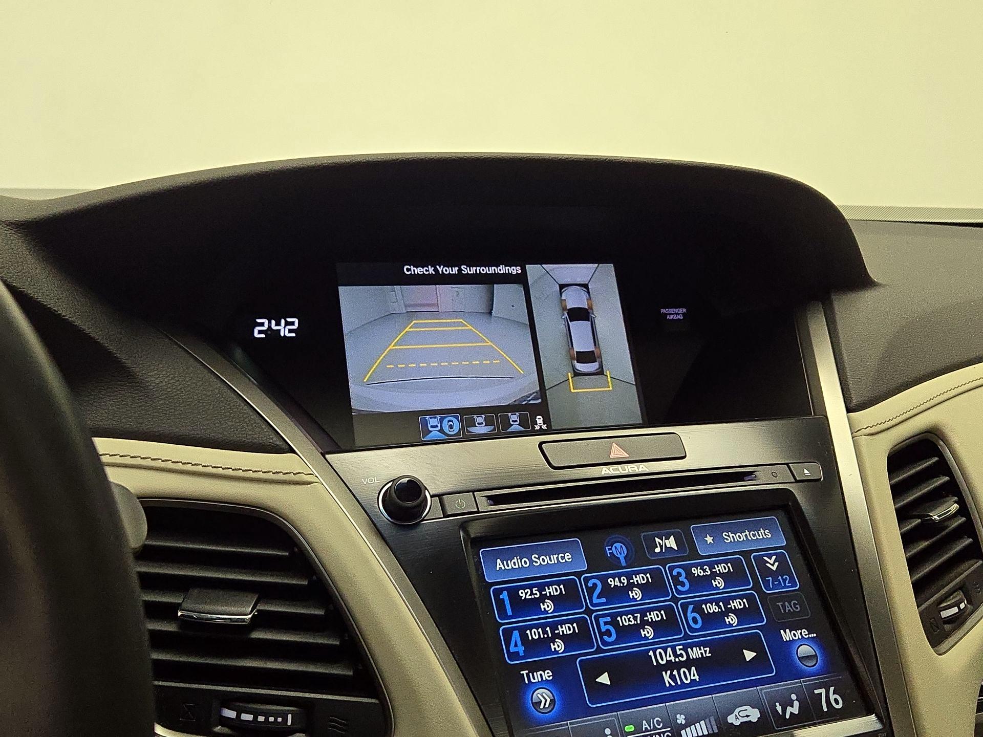 Thumbnail: 2017 Acura RLX - 15
