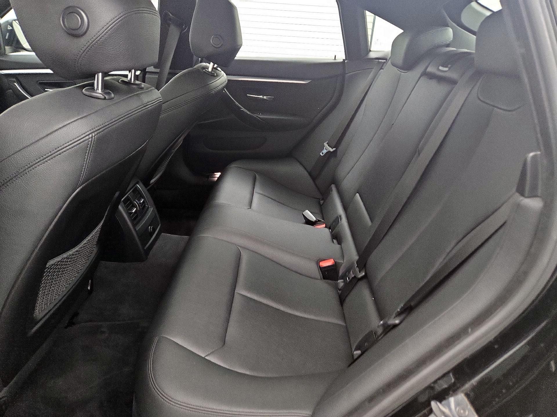 Thumbnail: 2019 BMW 4 Series - 19