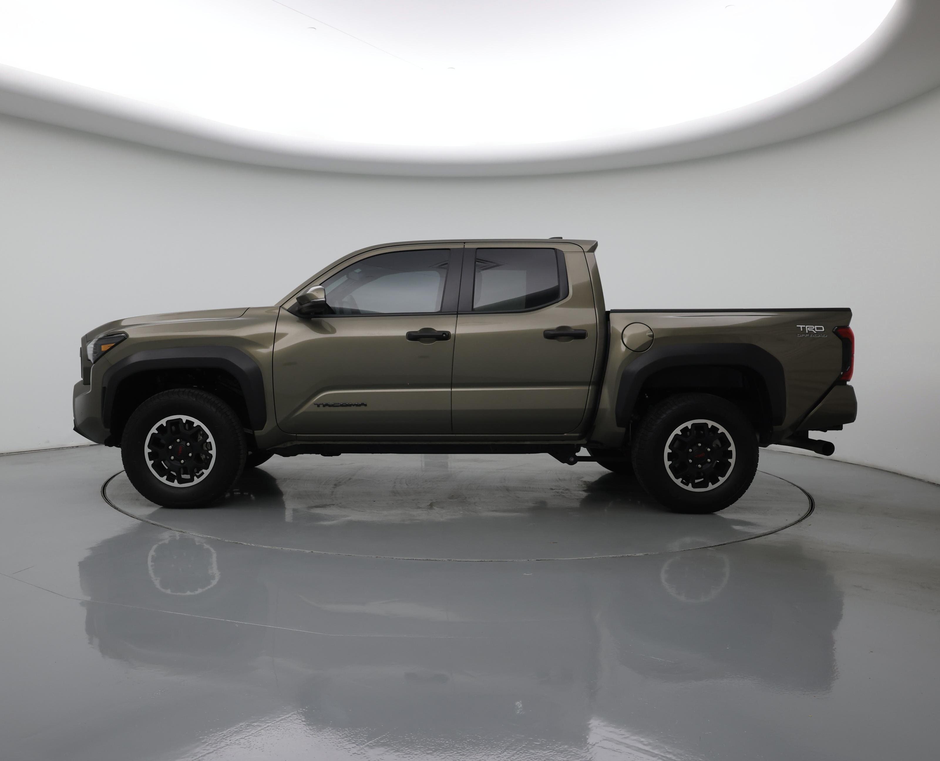 Thumbnail: 2025 Toyota Tacoma - 3