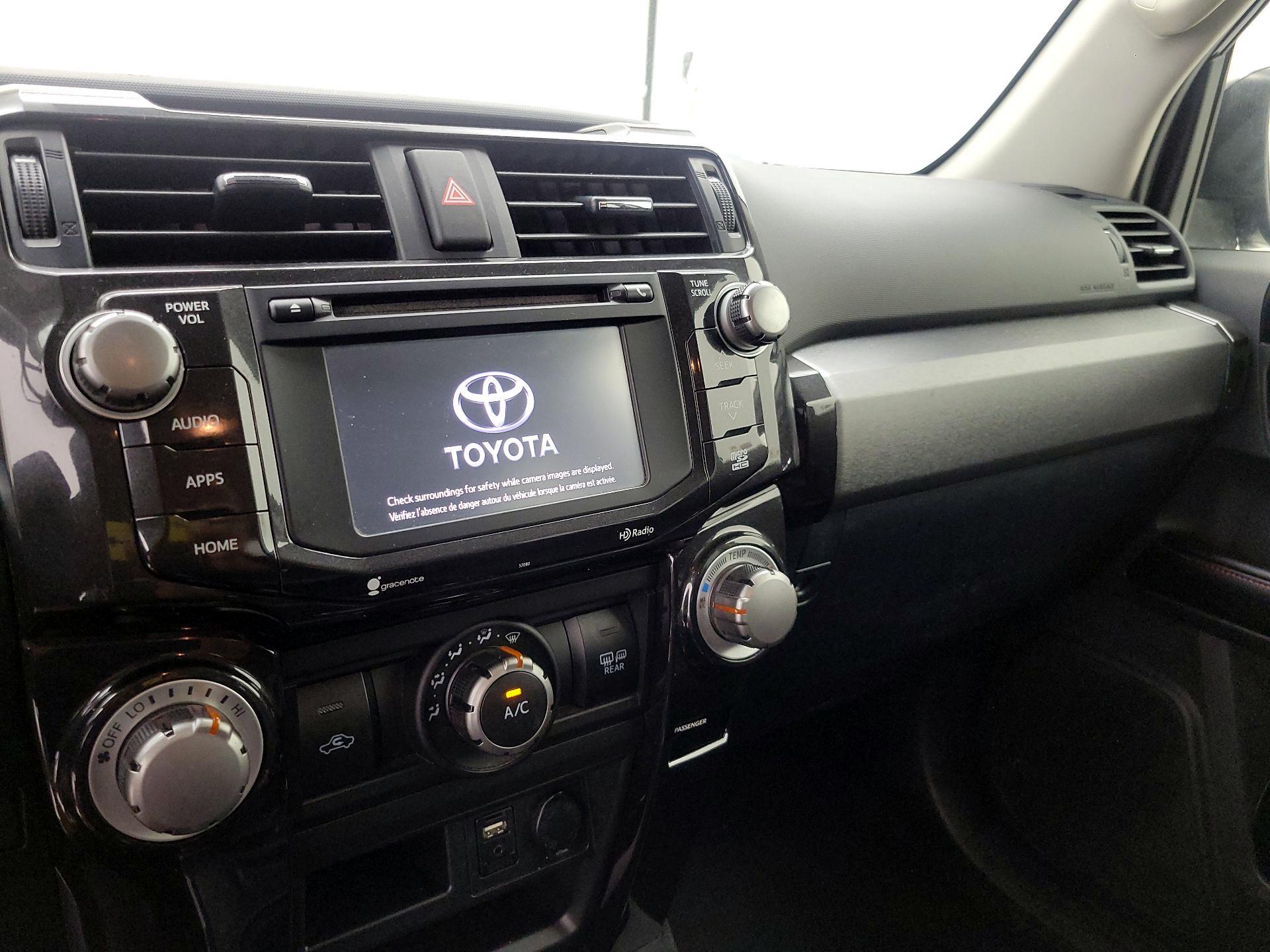 Thumbnail: 2015 Toyota 4Runner - 16