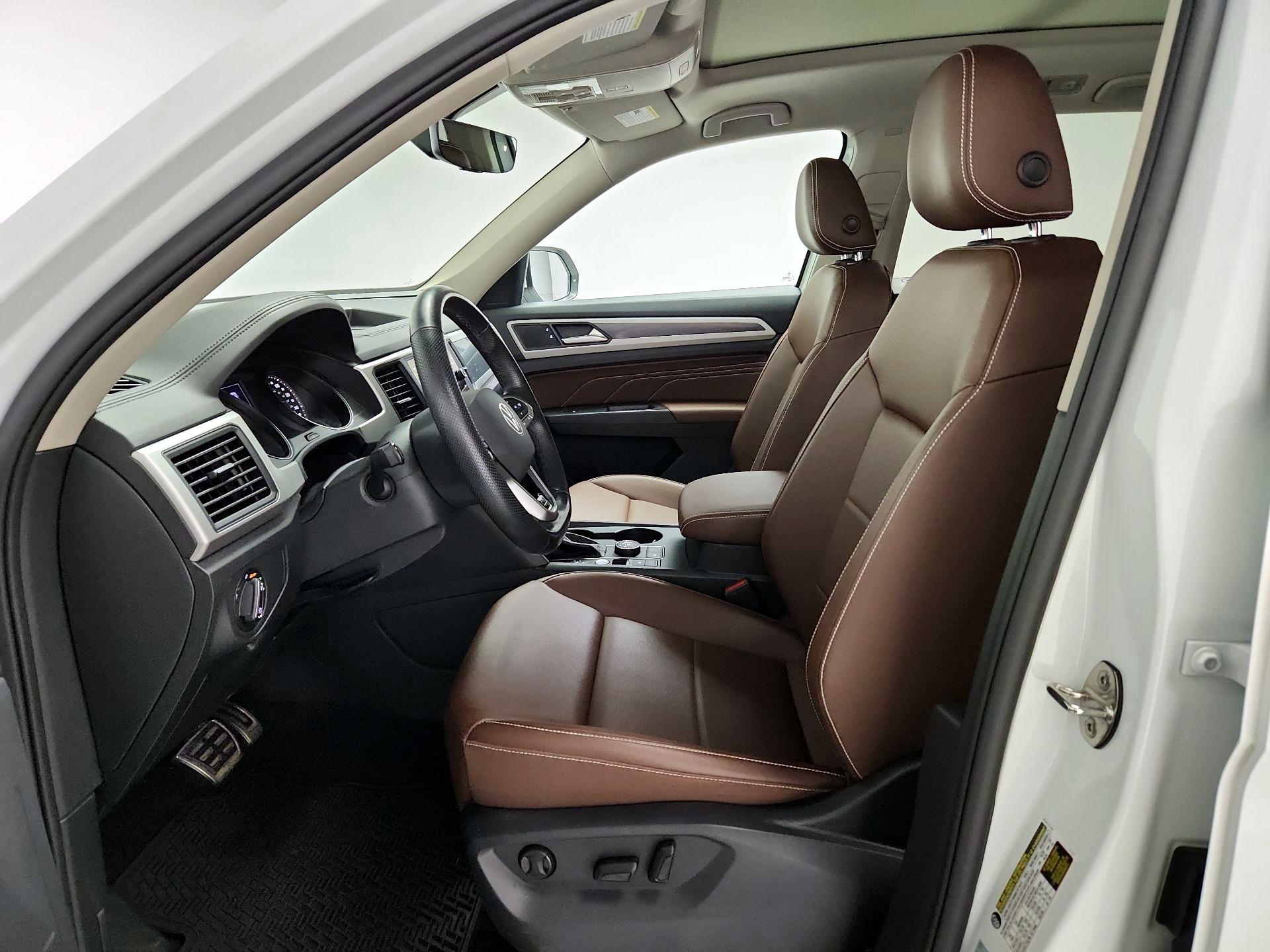 Thumbnail: 2021 Volkswagen Atlas - 11