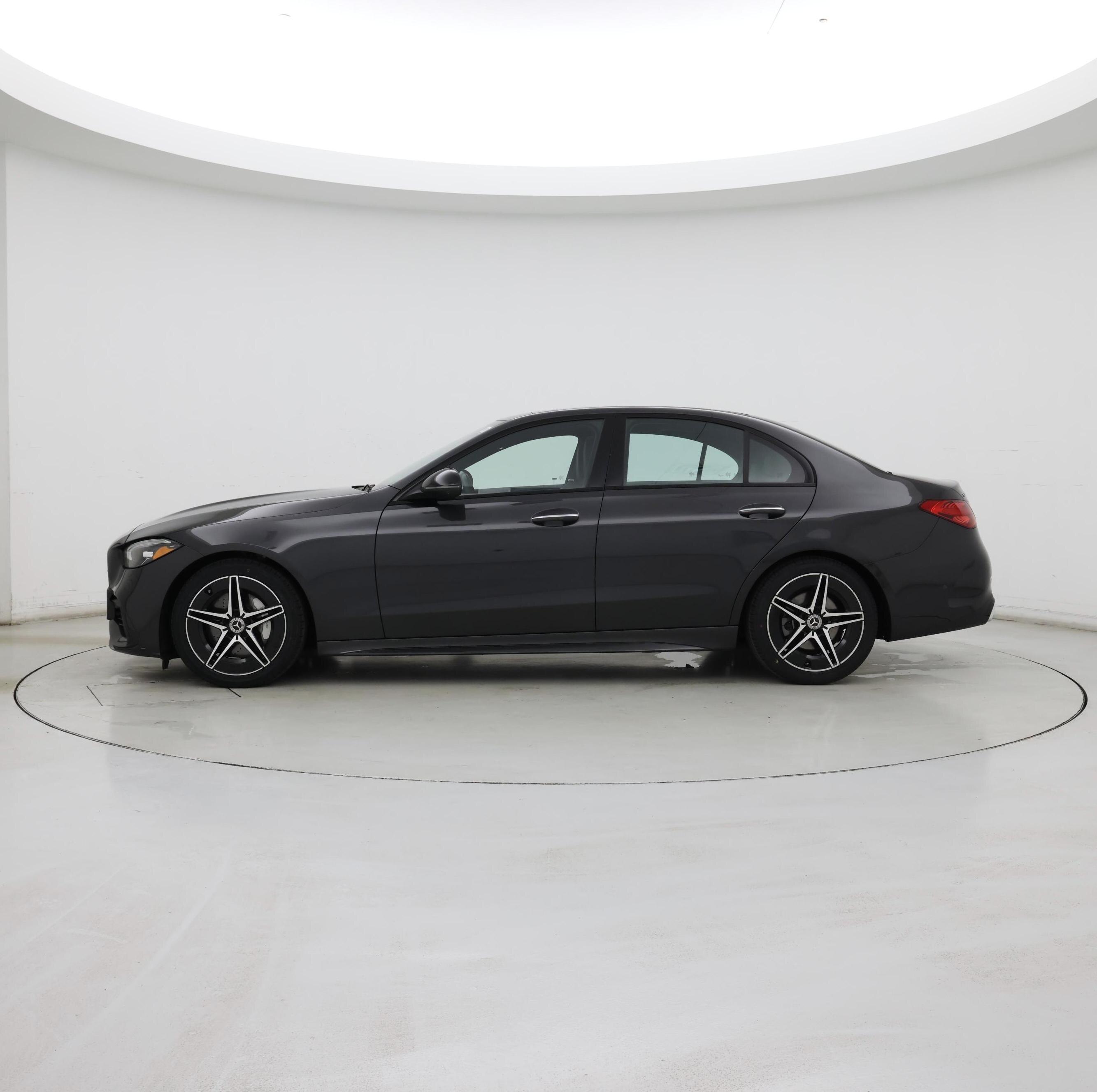 Thumbnail: 2024 Mercedes-Benz C-Class - 3