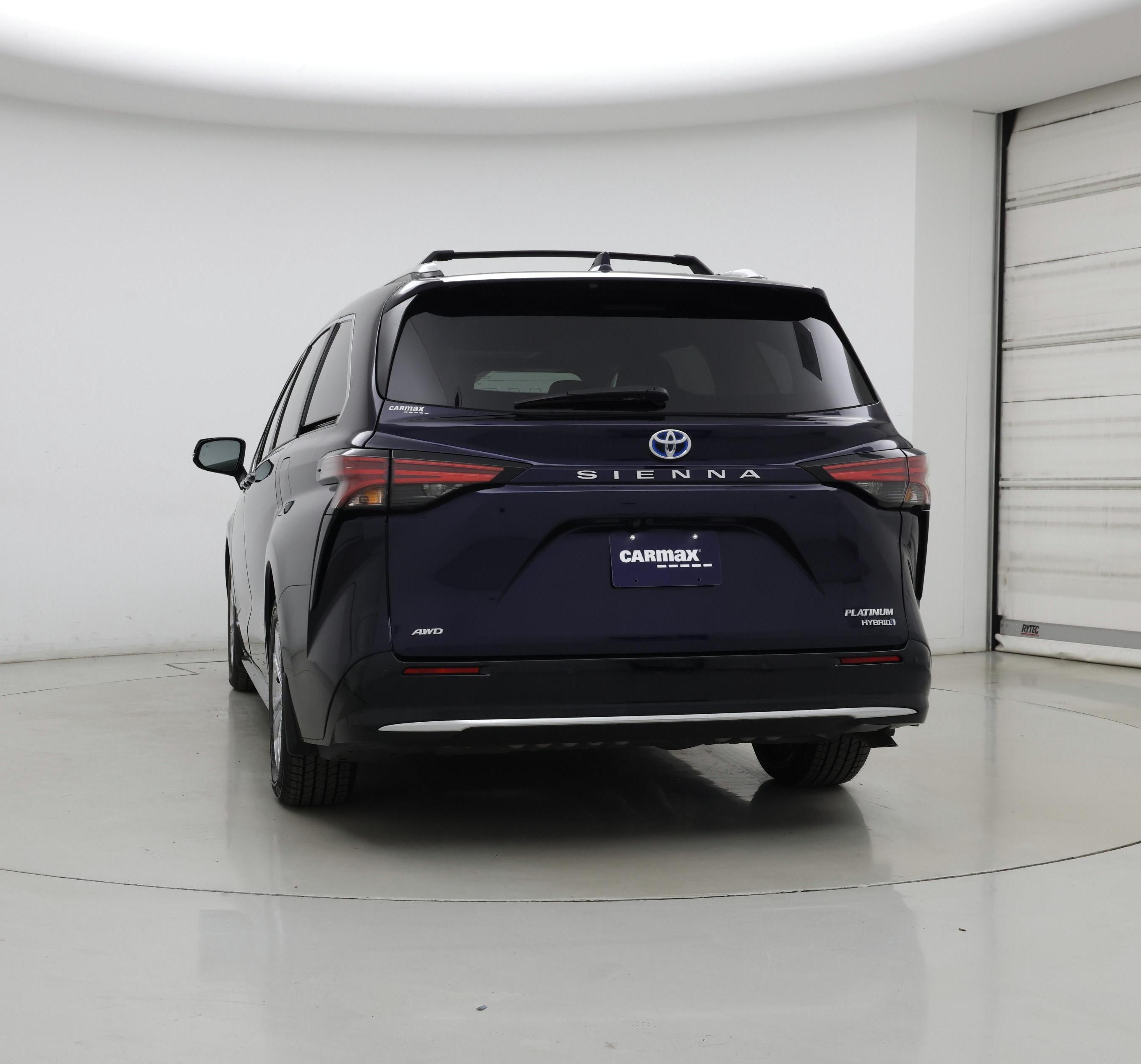 Thumbnail: 2021 Toyota Sienna - 6