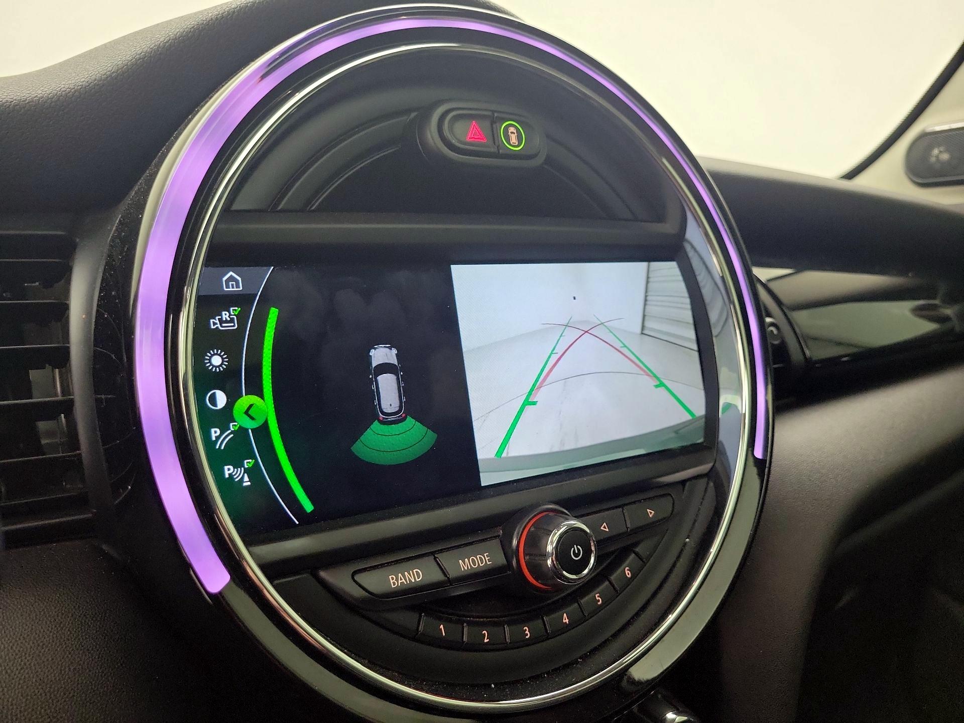 Thumbnail: 2020 MINI Cooper Hardtop - 14