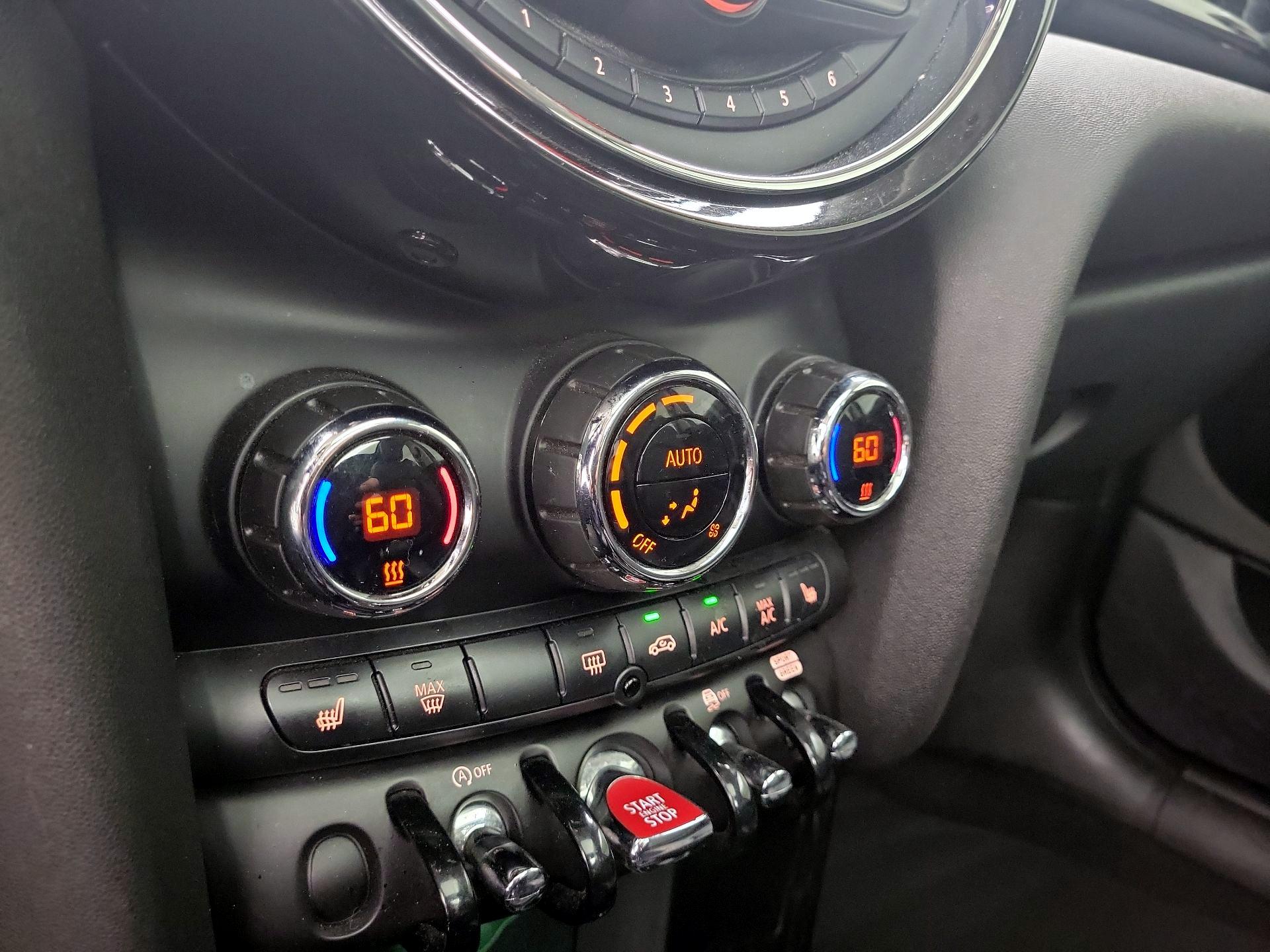 Thumbnail: 2020 MINI Cooper Hardtop - 16
