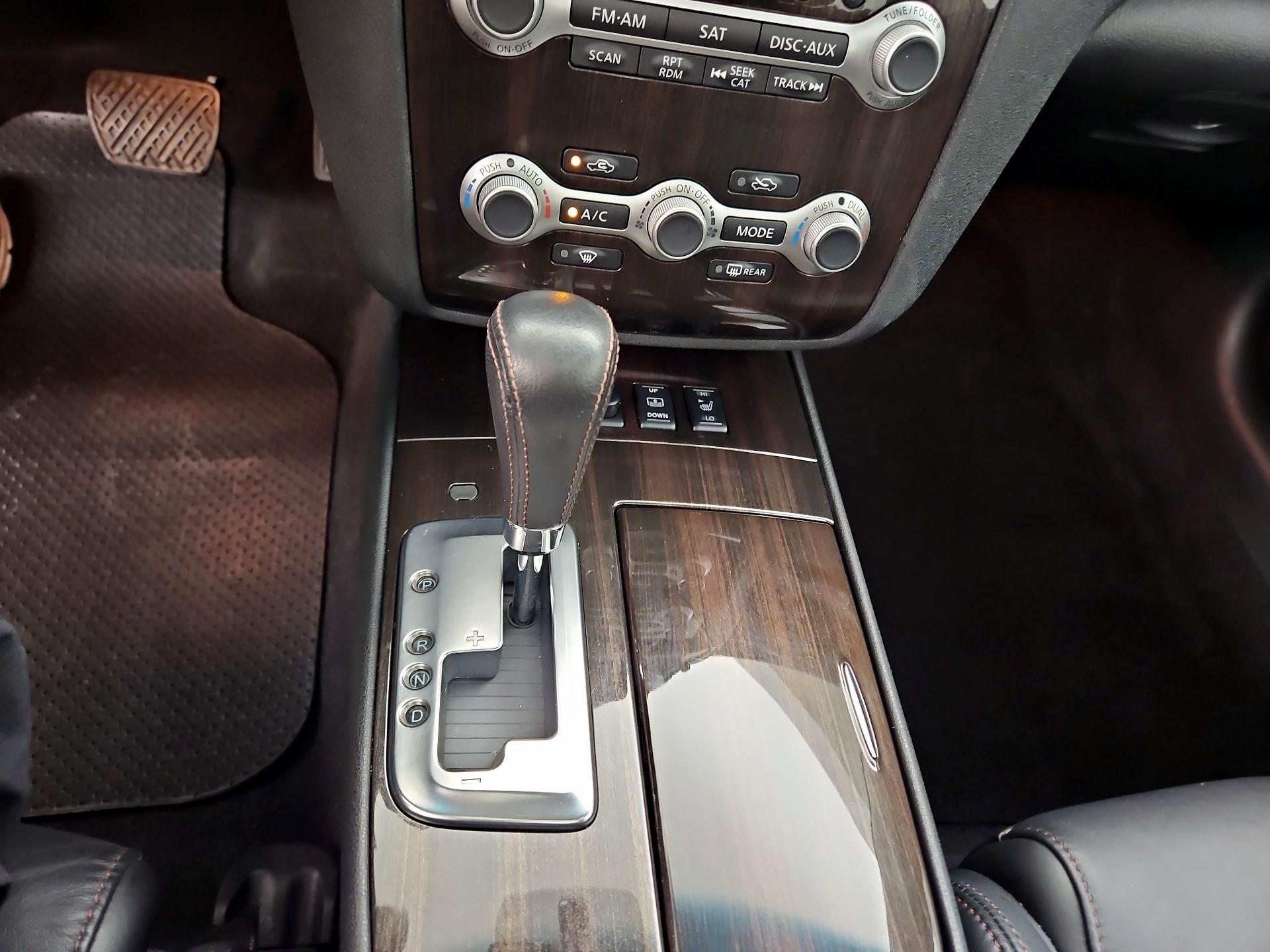 Thumbnail: 2014 Nissan Maxima - 17
