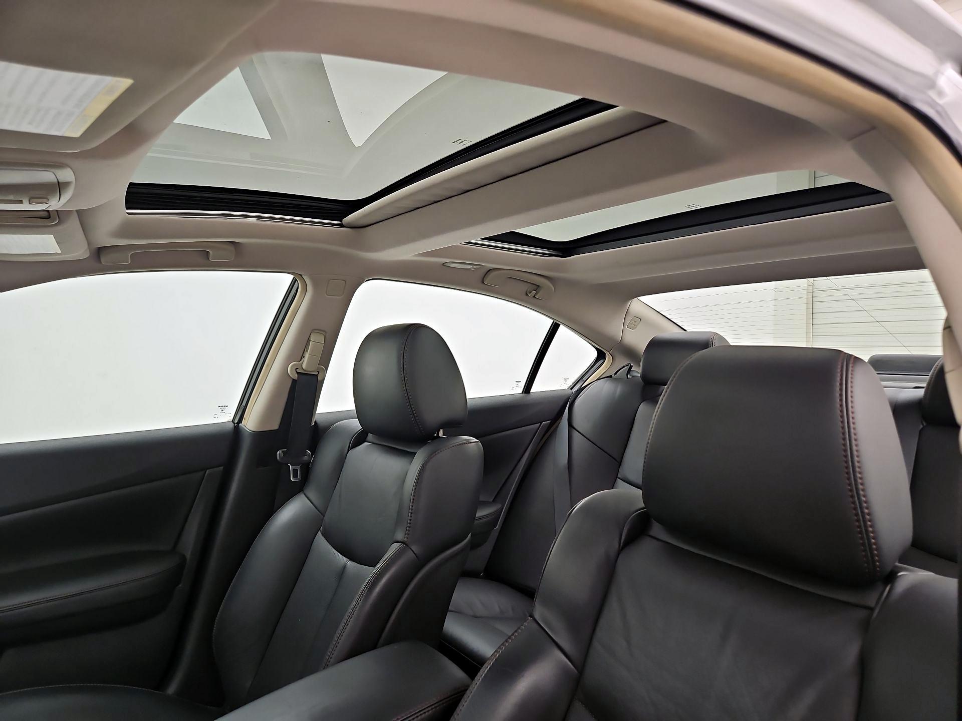 Thumbnail: 2014 Nissan Maxima - 19