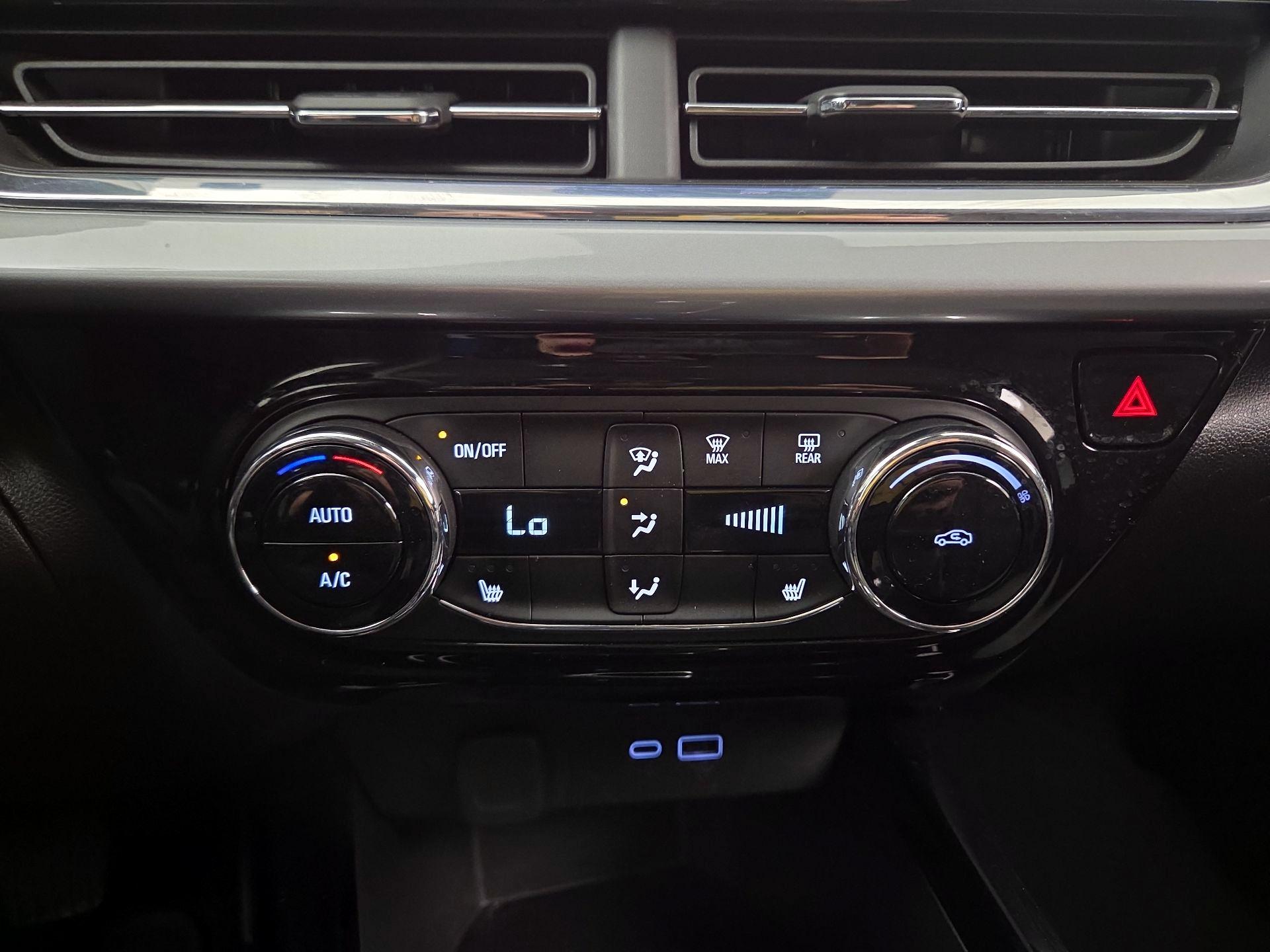Thumbnail: 2025 Chevrolet Trax - 16