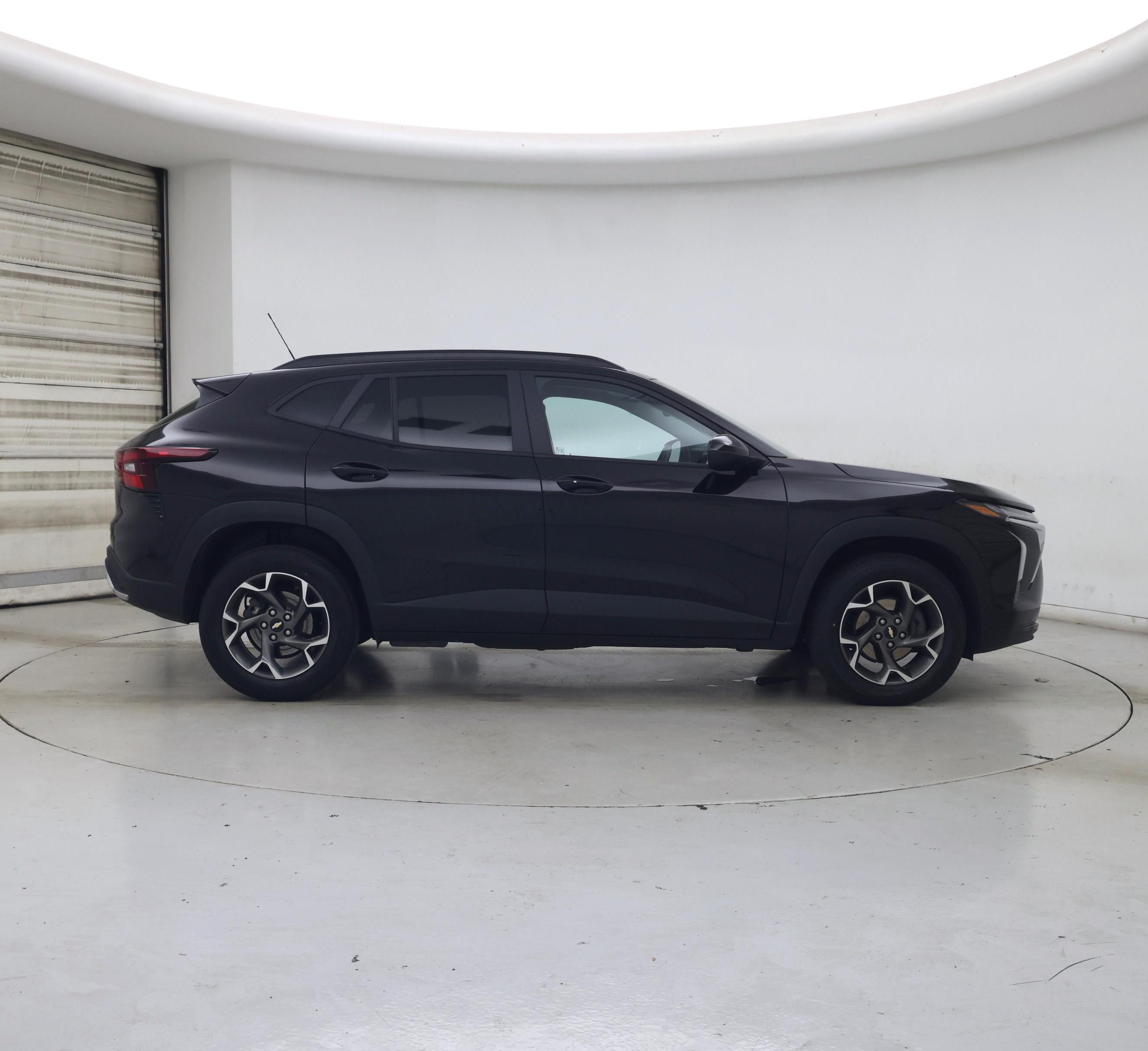 Thumbnail: 2025 Chevrolet Trax - 7