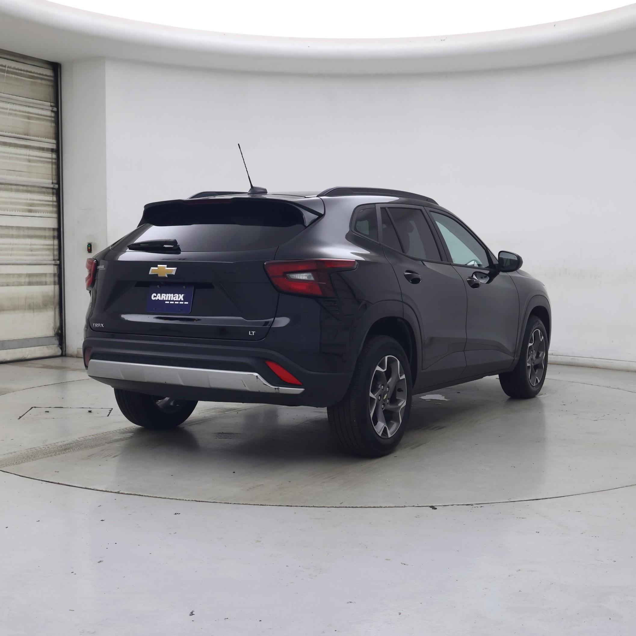 Thumbnail: 2025 Chevrolet Trax - 8
