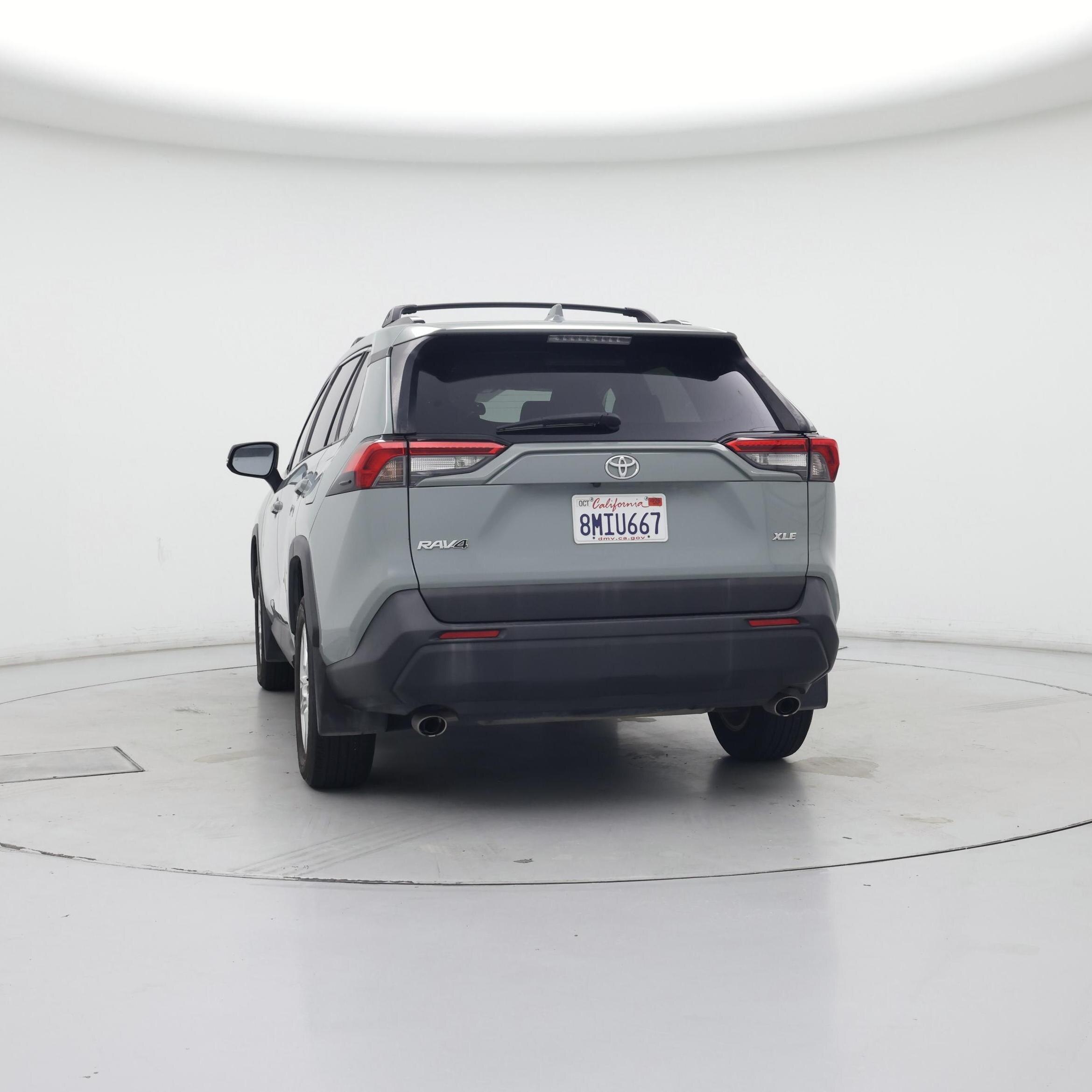 Thumbnail: 2019 Toyota RAV4 - 6