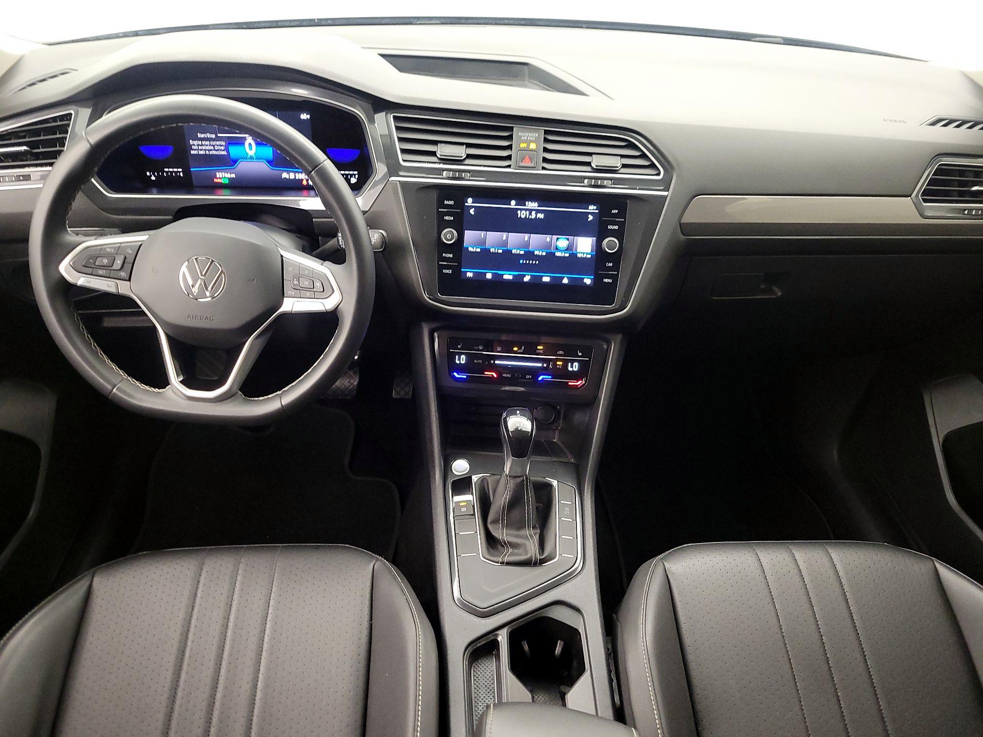 Thumbnail: 2023 Volkswagen Tiguan - 9