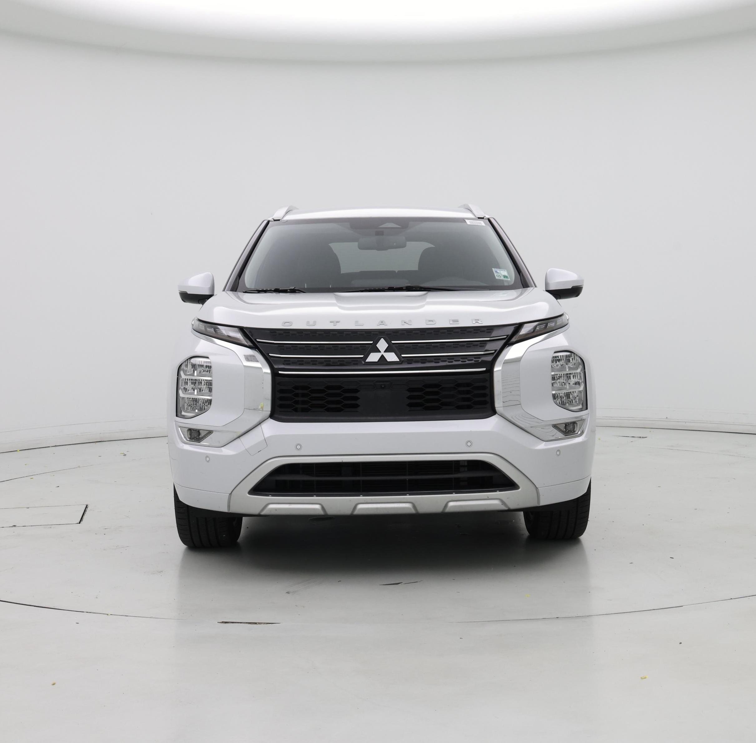 Thumbnail: 2022 Mitsubishi Outlander - 5