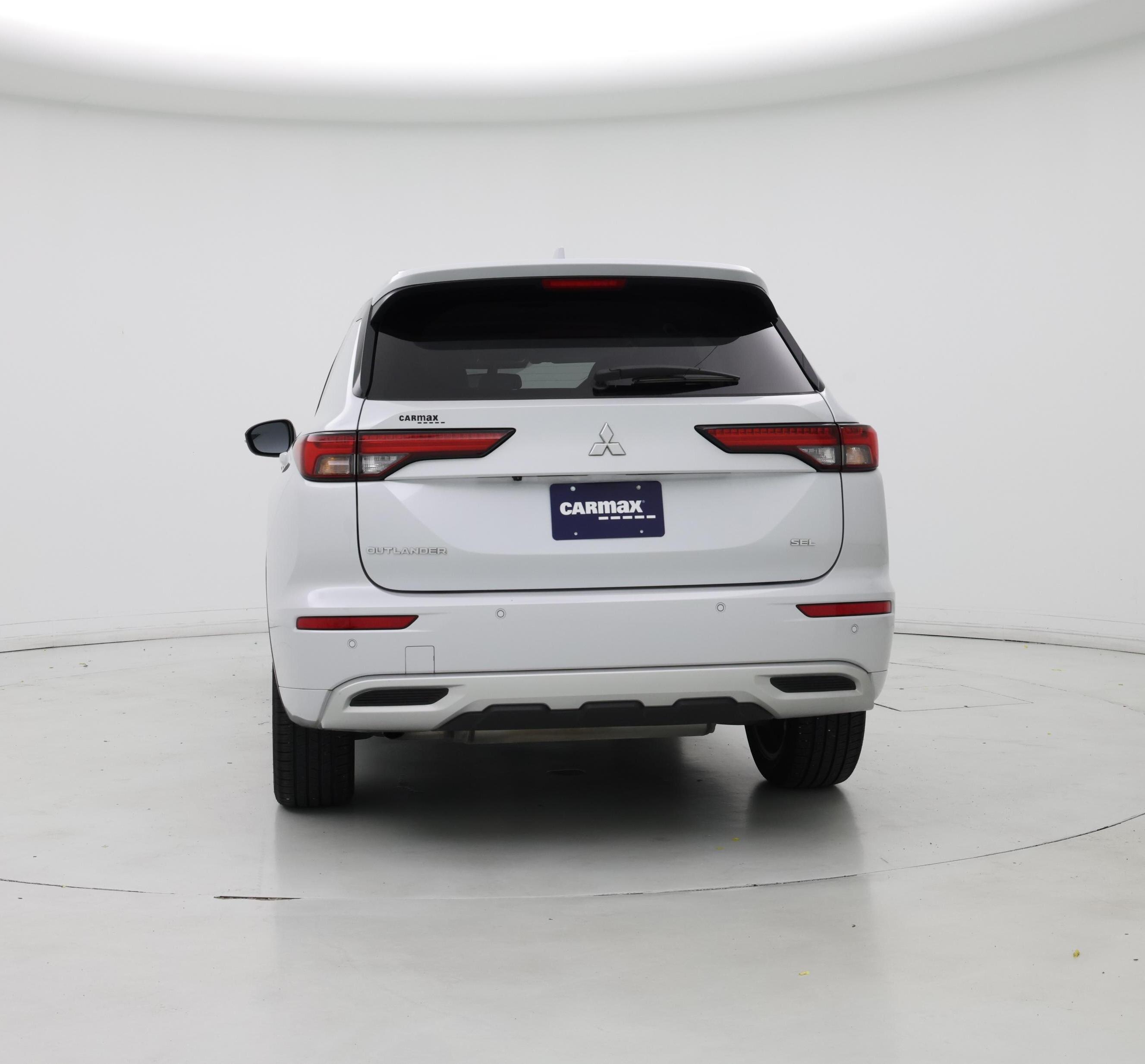Thumbnail: 2022 Mitsubishi Outlander - 6