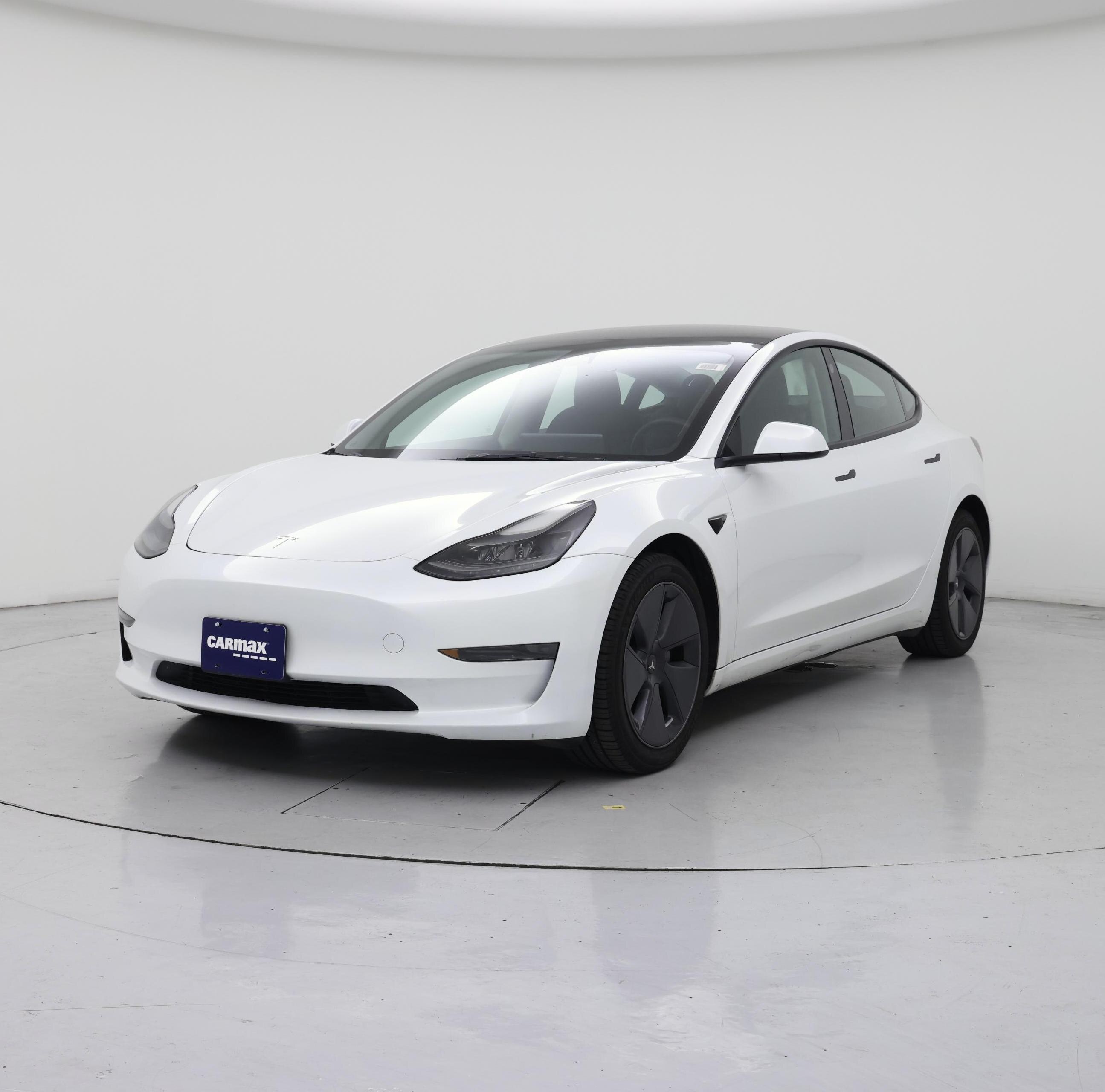 Thumbnail: 2023 Tesla Model 3 - 4
