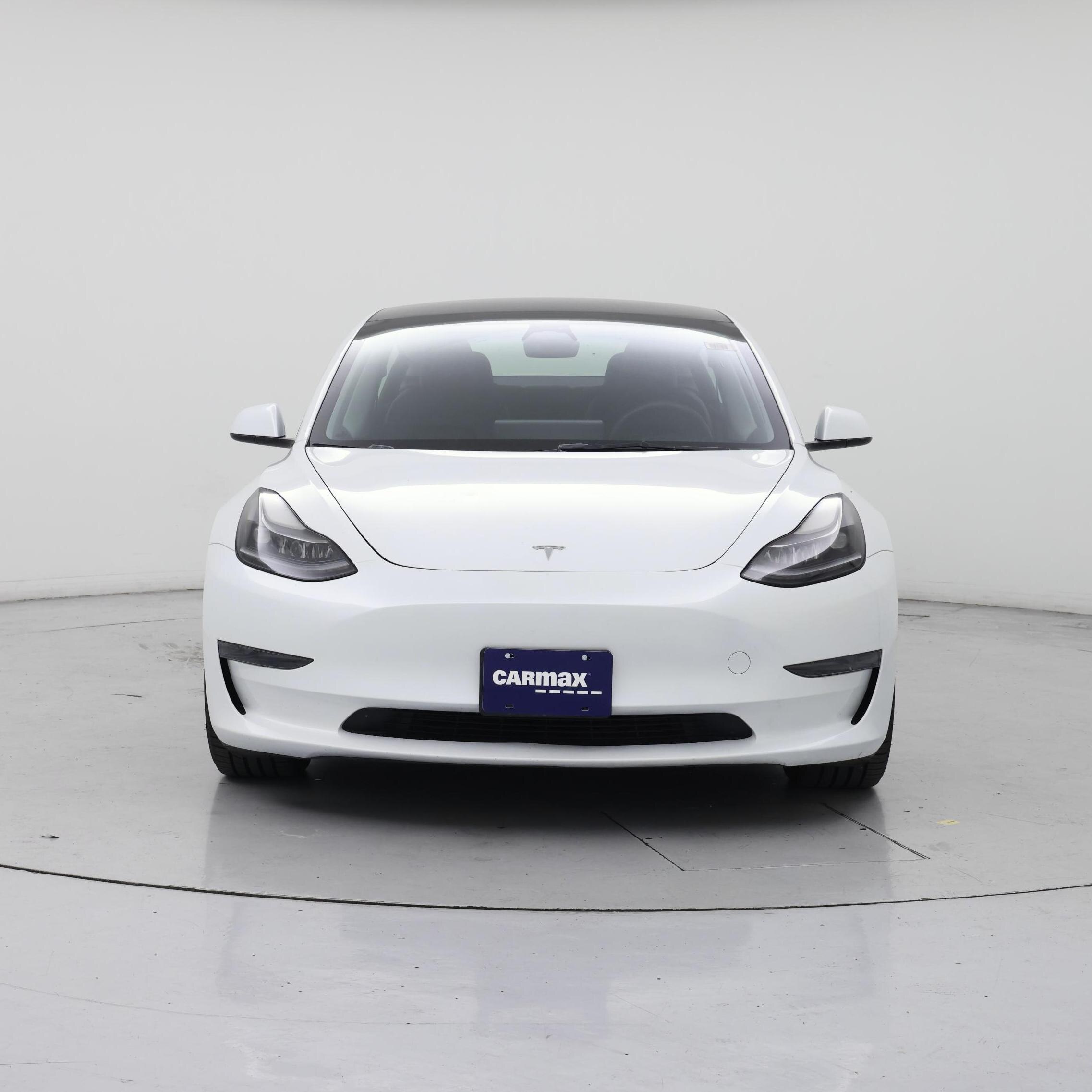 Thumbnail: 2023 Tesla Model 3 - 5