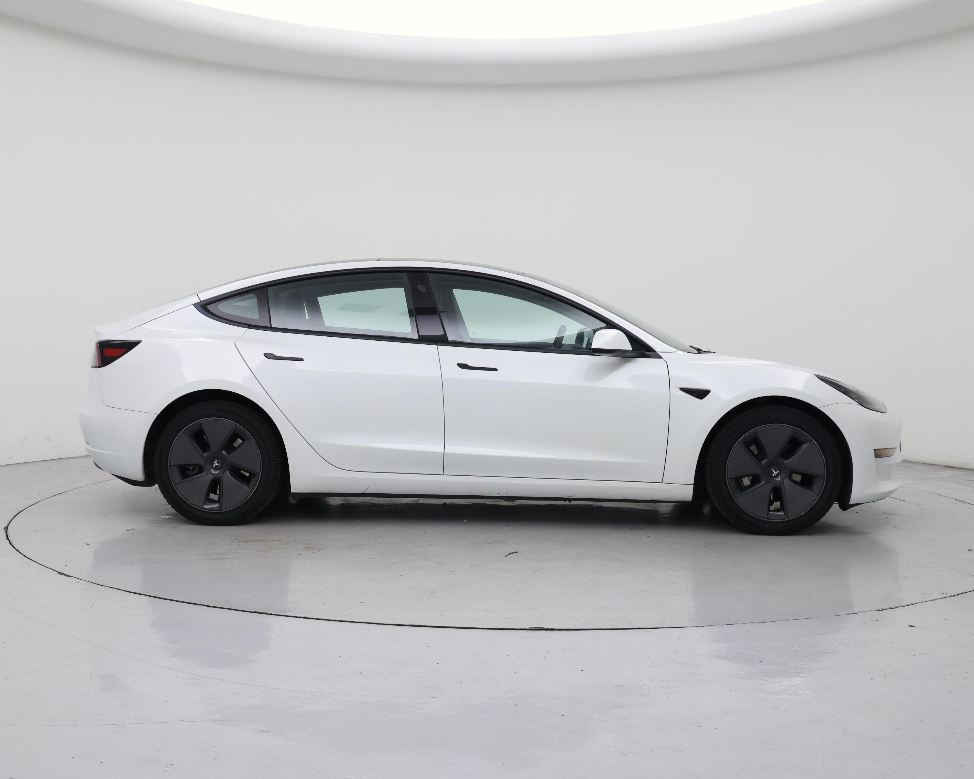 Thumbnail: 2023 Tesla Model 3 - 7