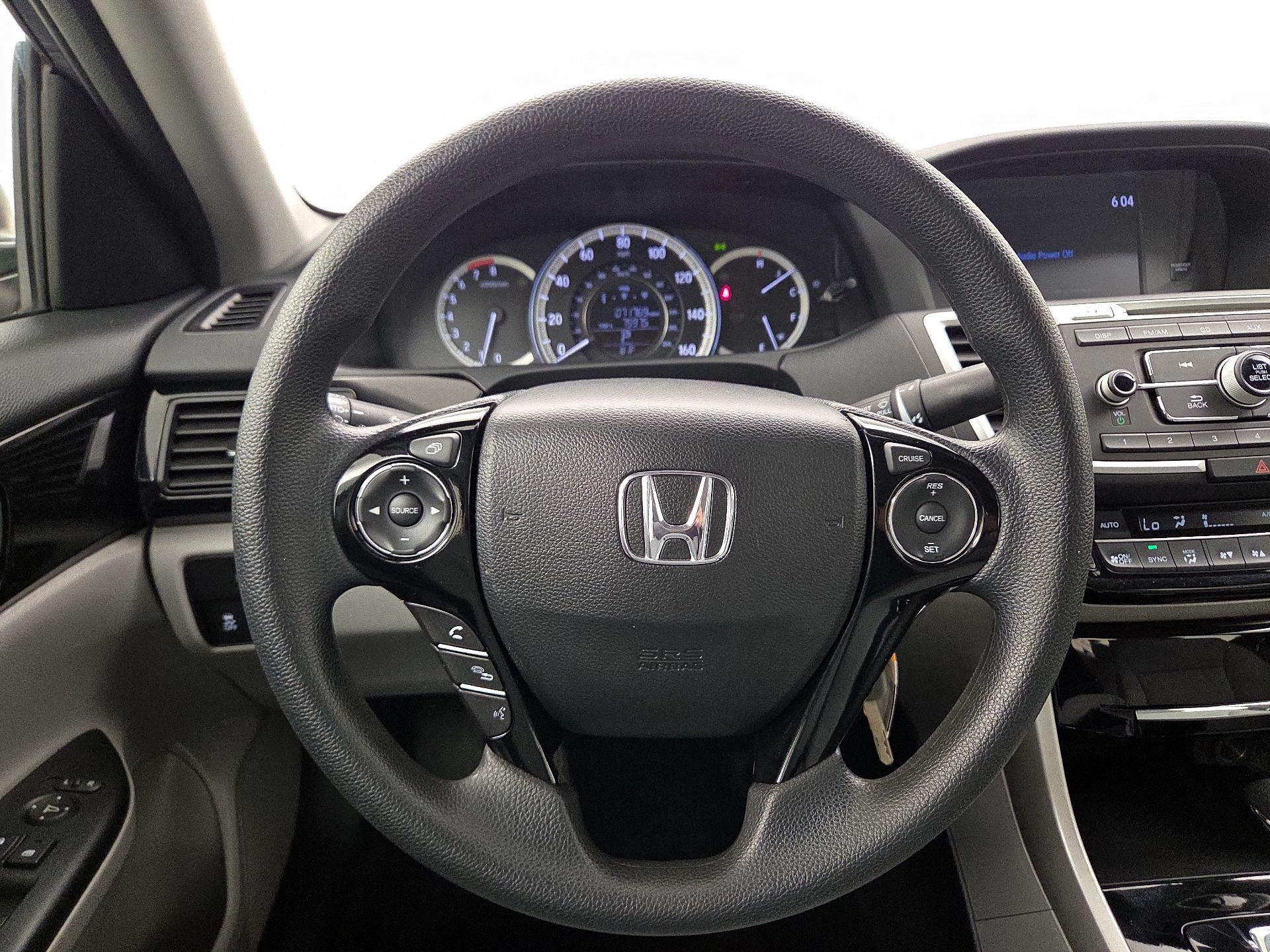 Thumbnail: 2017 Honda Accord - 10