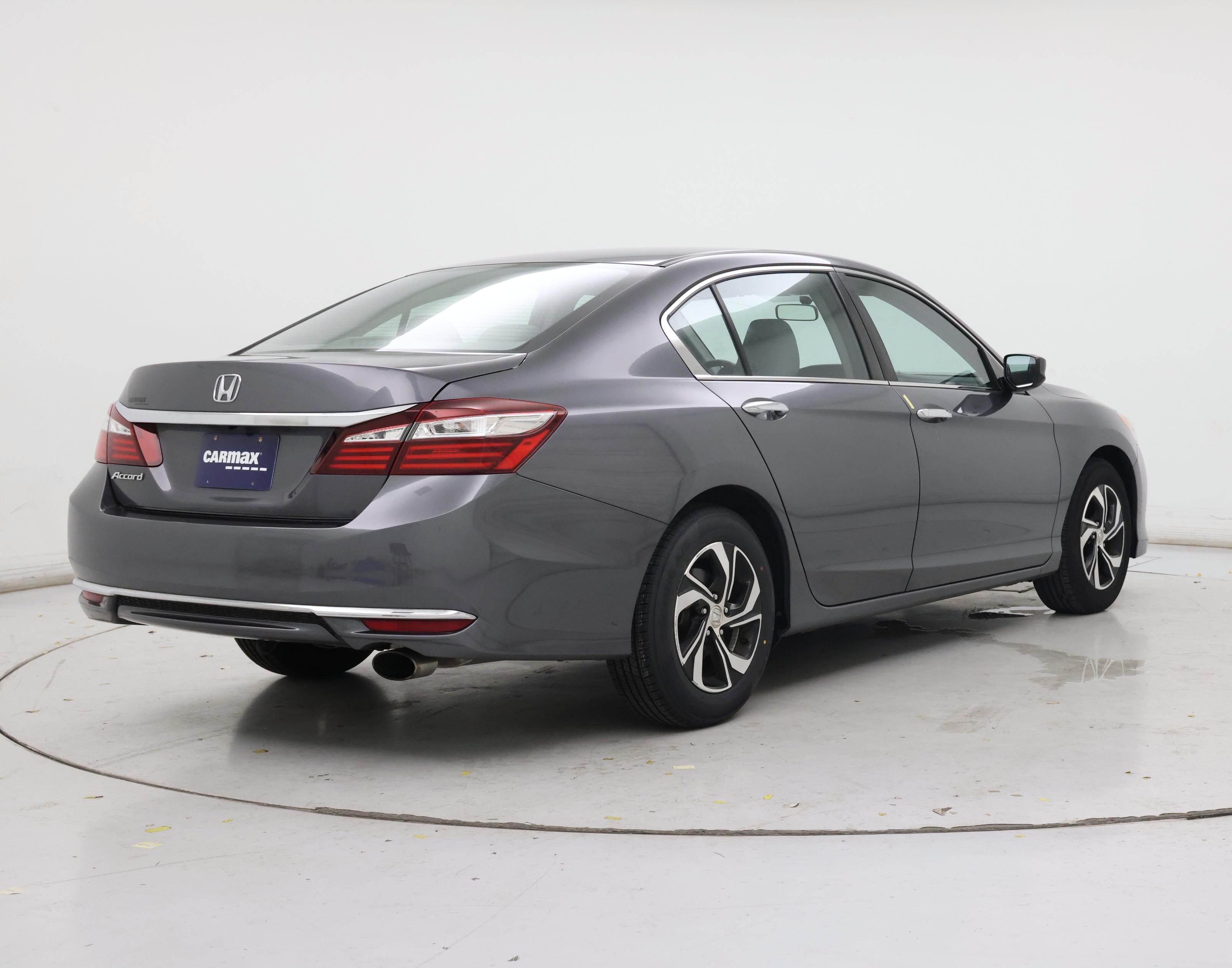 Thumbnail: 2017 Honda Accord - 8