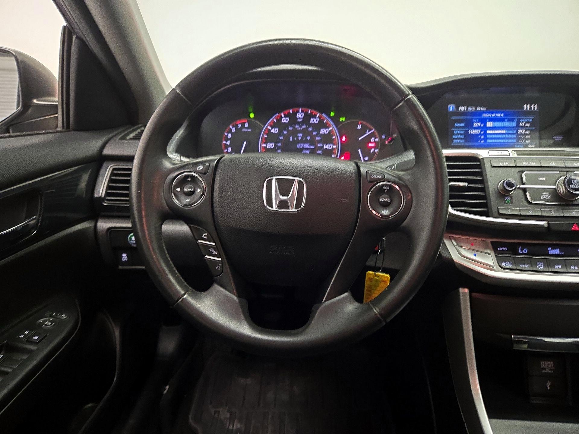 Thumbnail: 2015 Honda Accord - 10